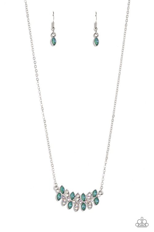 LUSTROUS LAURELS GREEN-NECKLACE