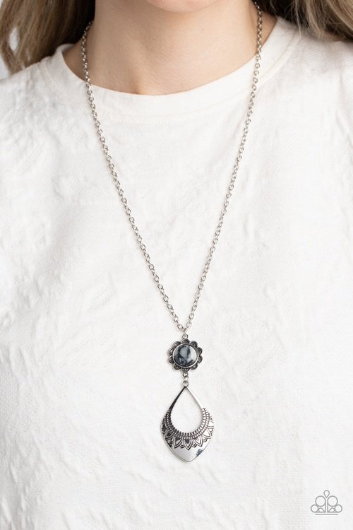 STONE TOLL BLACK-NECKLACE