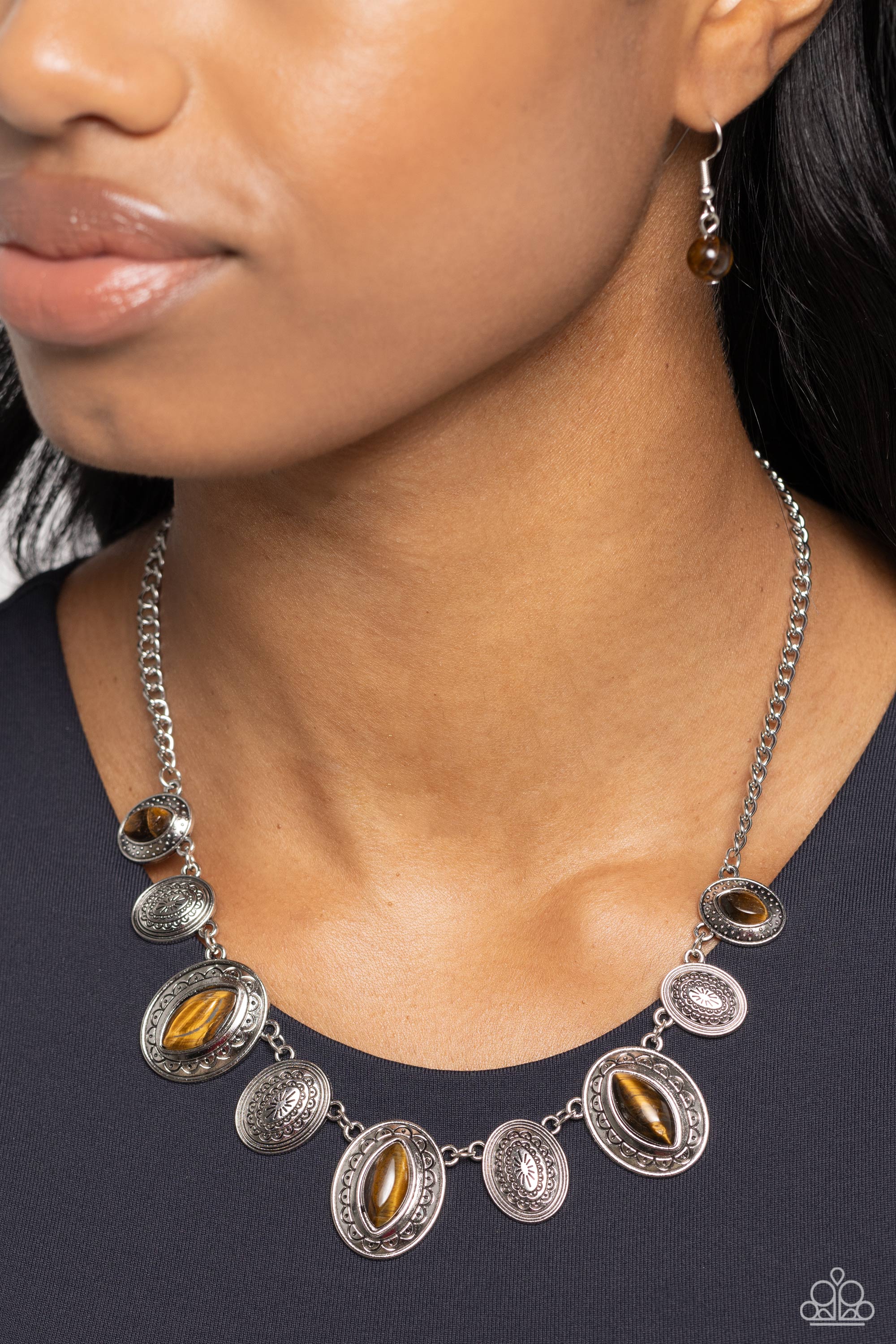 TEXTURED TRAILBLAZER BROWN-NECKLACE