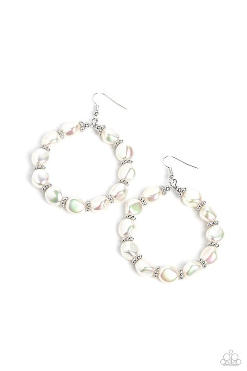 THE PEARL NEXT DOOR WHITE-EARRINGS