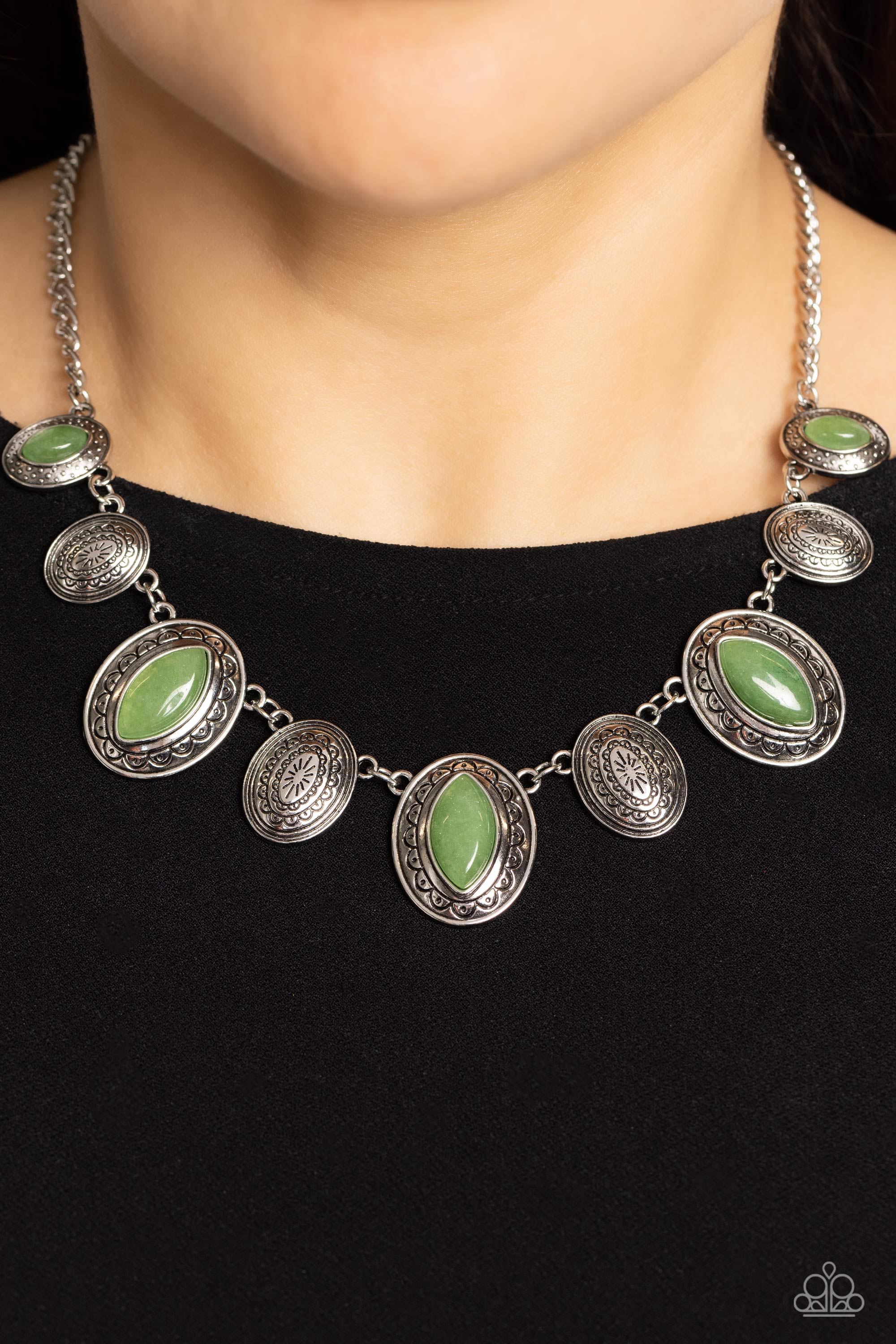 TEXTURED TRAILBLAZER GREEN-NECKLACE