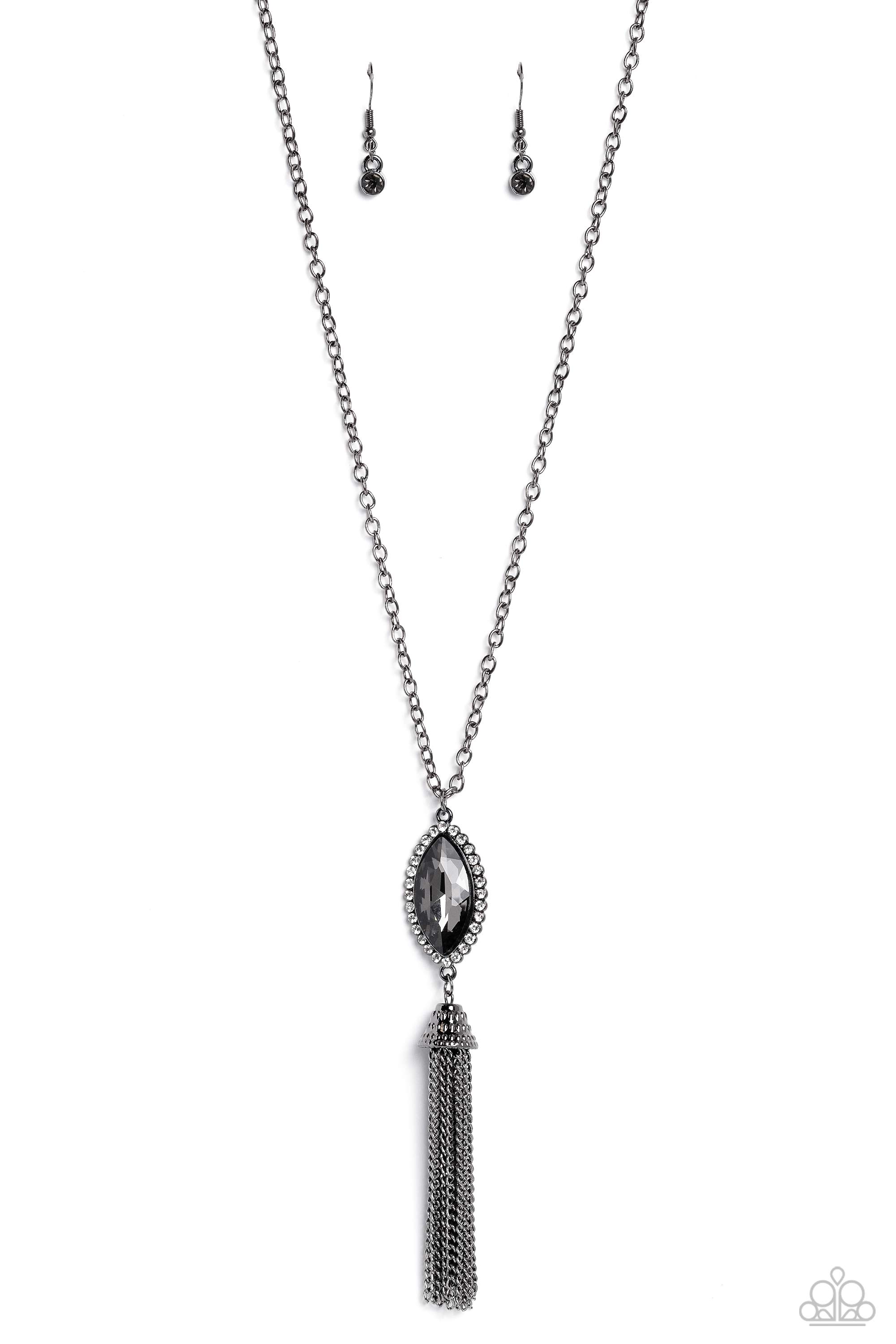 TASSEL TABLOID BLACK-NECKLACE