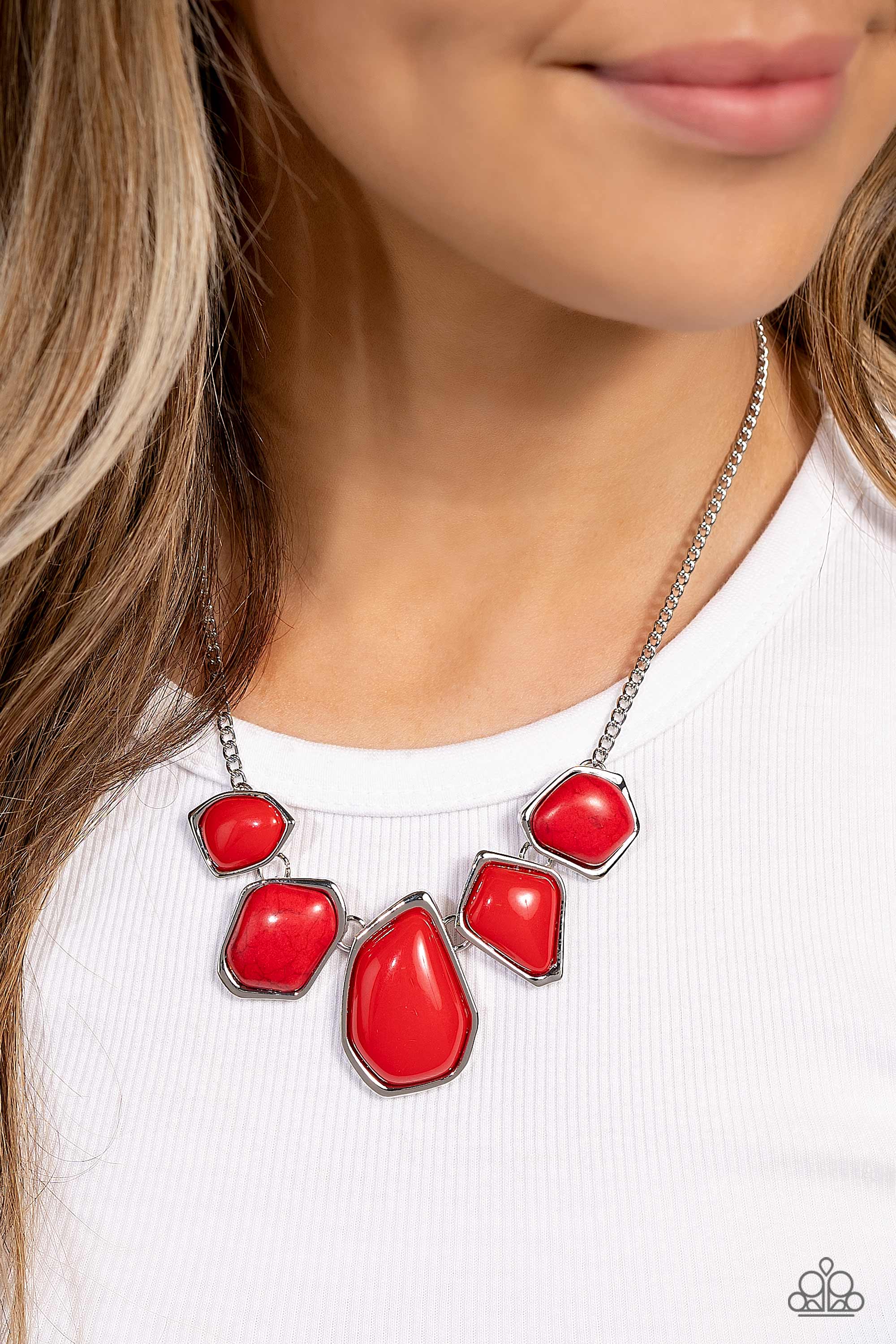 BEYOND THE BADLANDS RED-NECKLACE