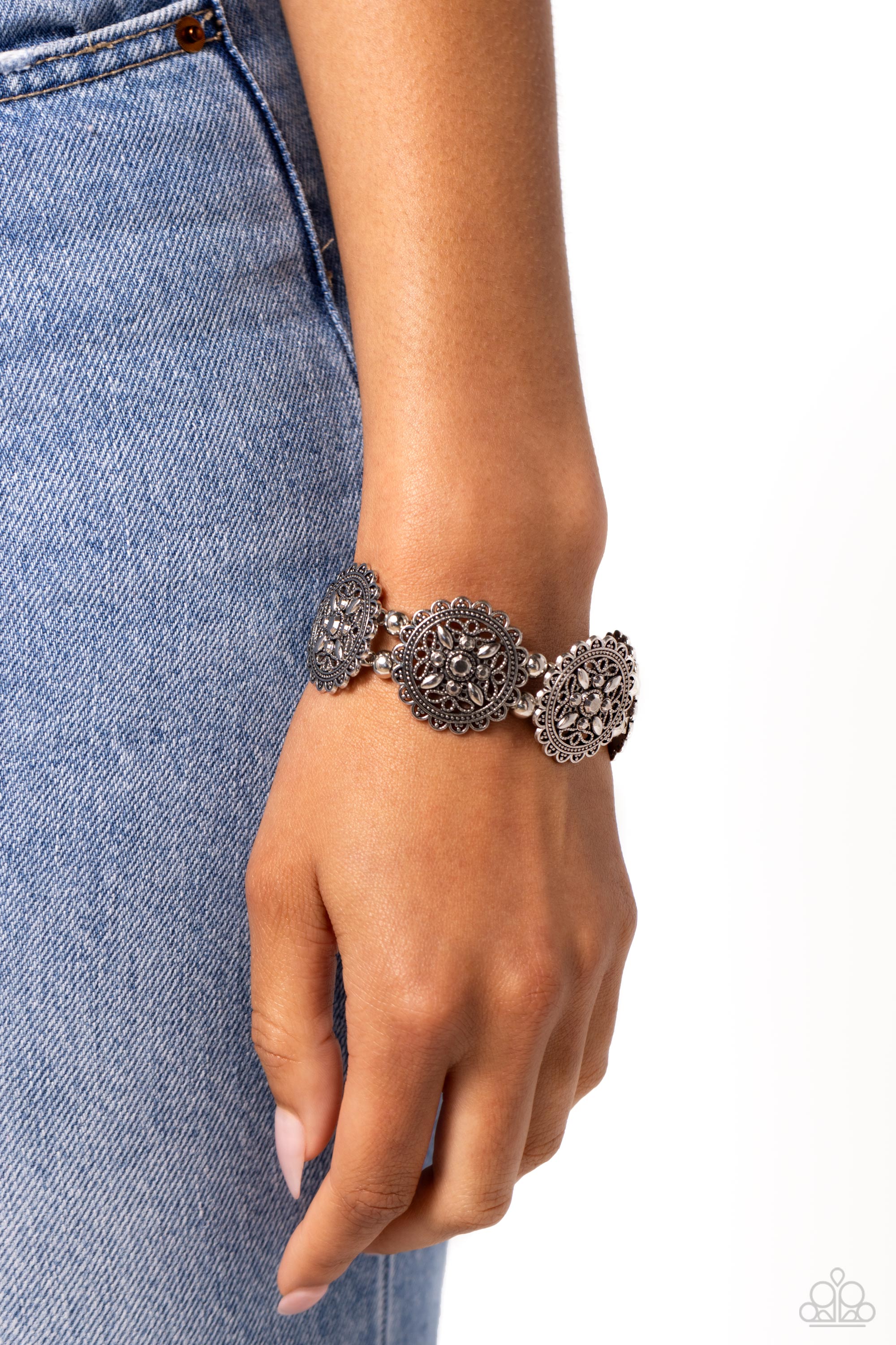 LEAVE OF LACE SILVER-BRACELET