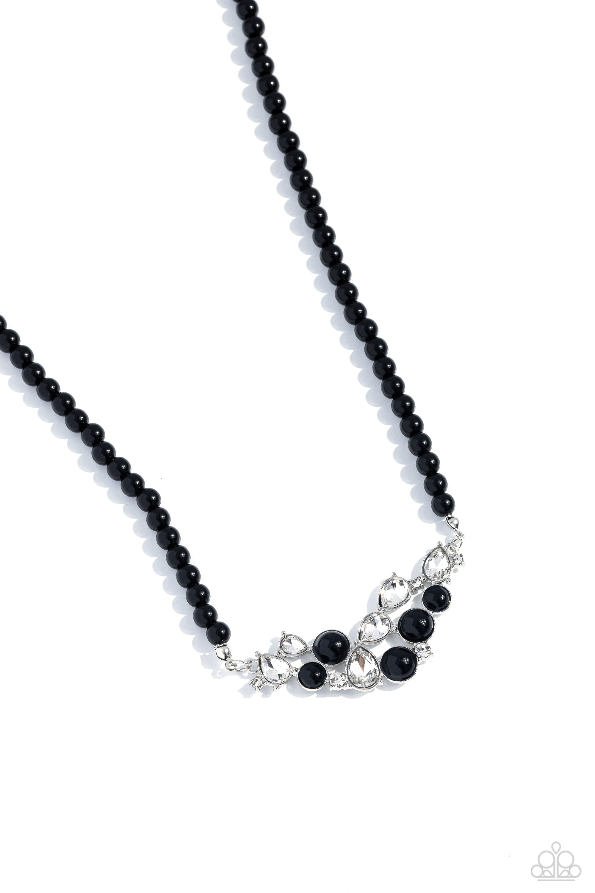 PAMPERED PEARLS BLACK-NECKLACE