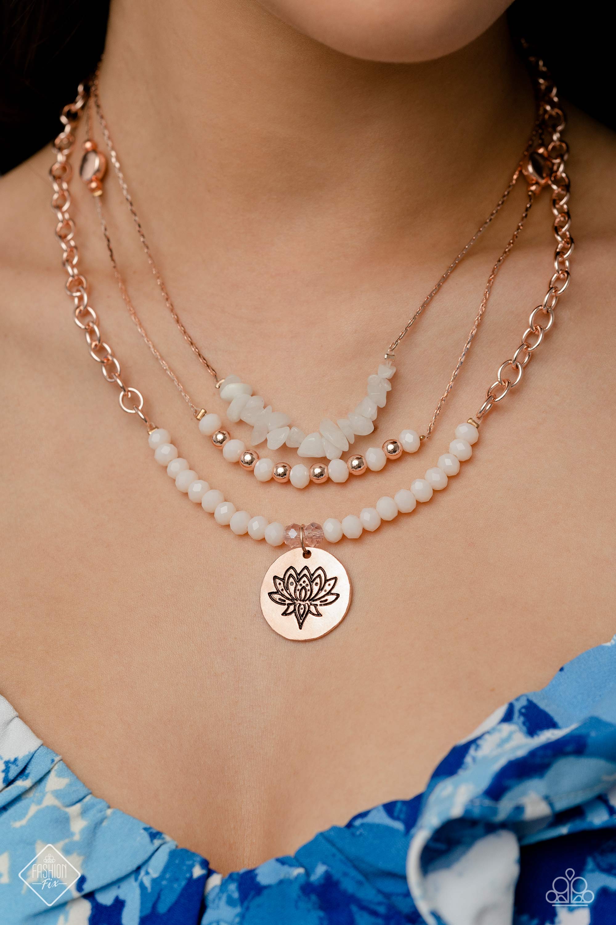 LOTUS LUXURY ROSEGOLD-NECKLACE