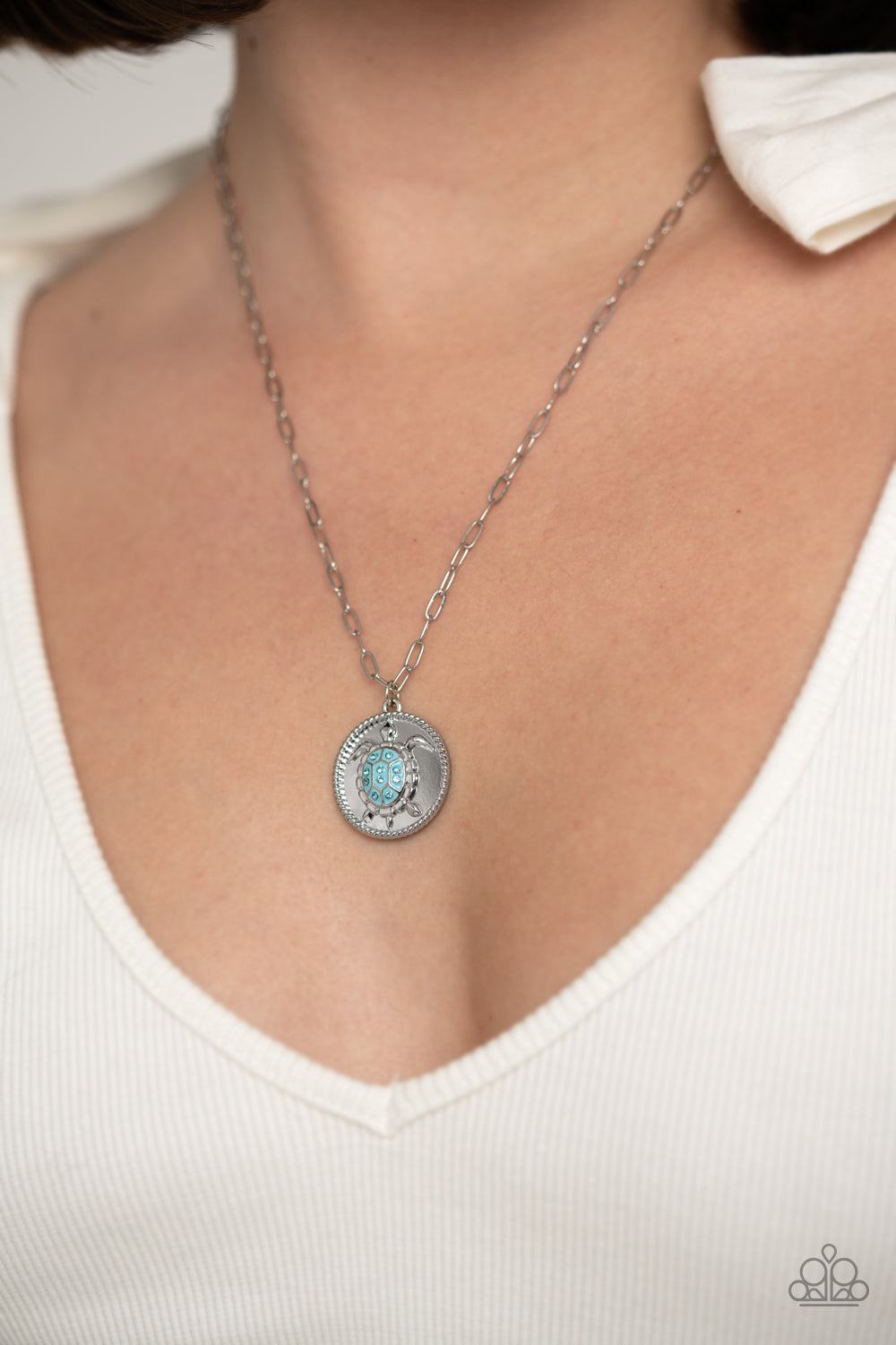 SEA TURTLE SHIMMER BLUE-NECKLACE