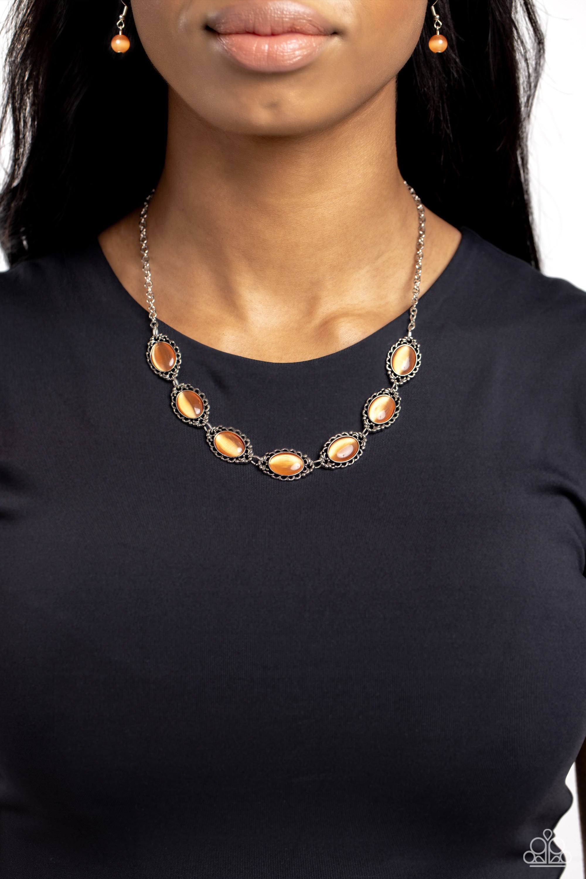 FRAMED IN FRANCE ORANGE-NECKLACE