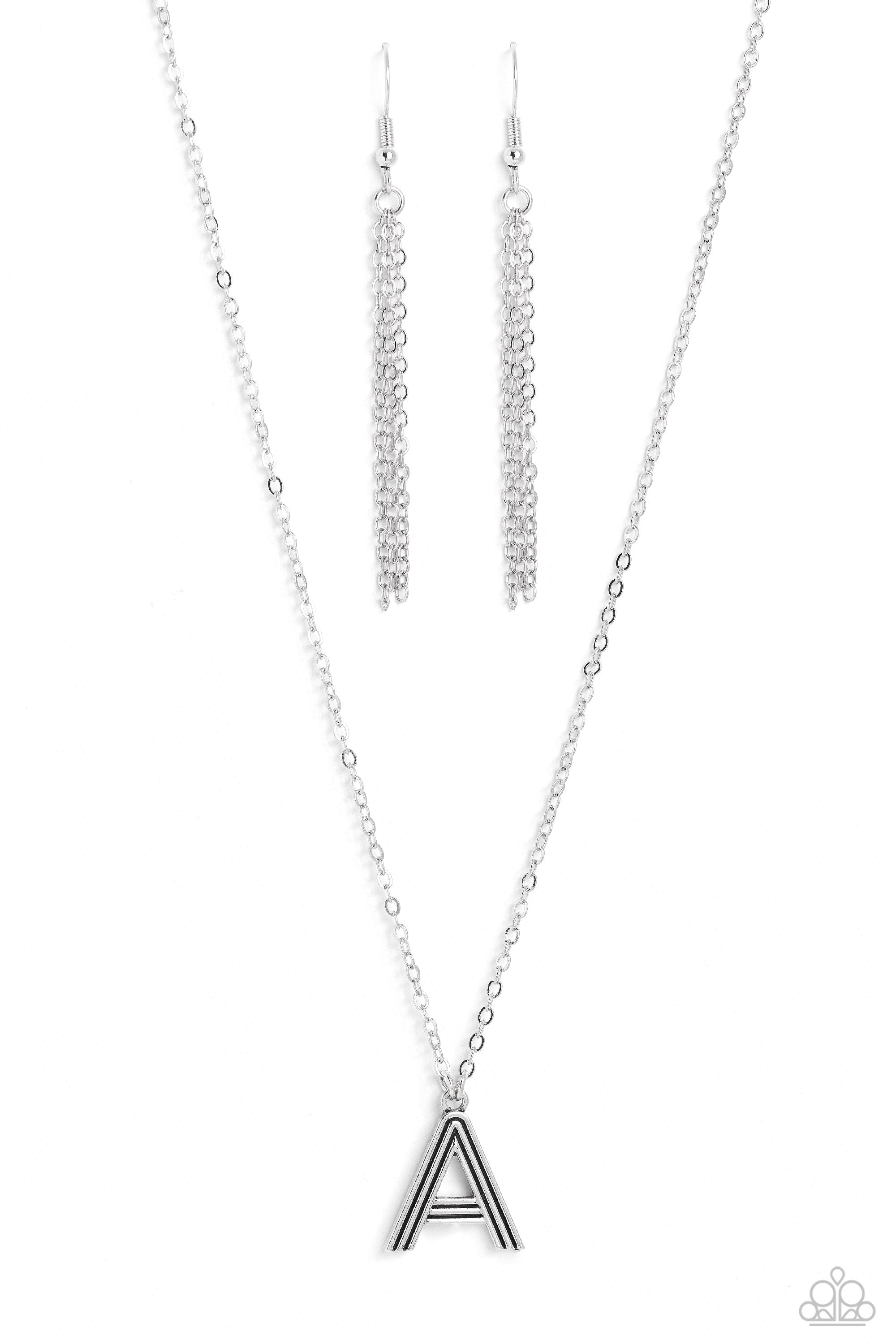 LEAVE YOUR INITIALS A SILVER-NECKLACE