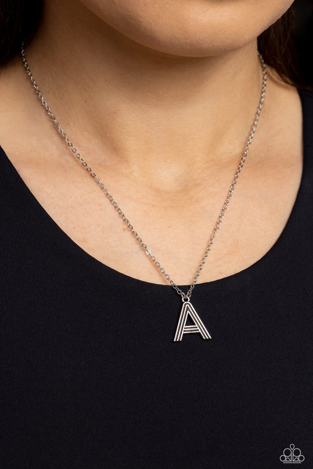 LEAVE YOUR INITIALS A SILVER-NECKLACE