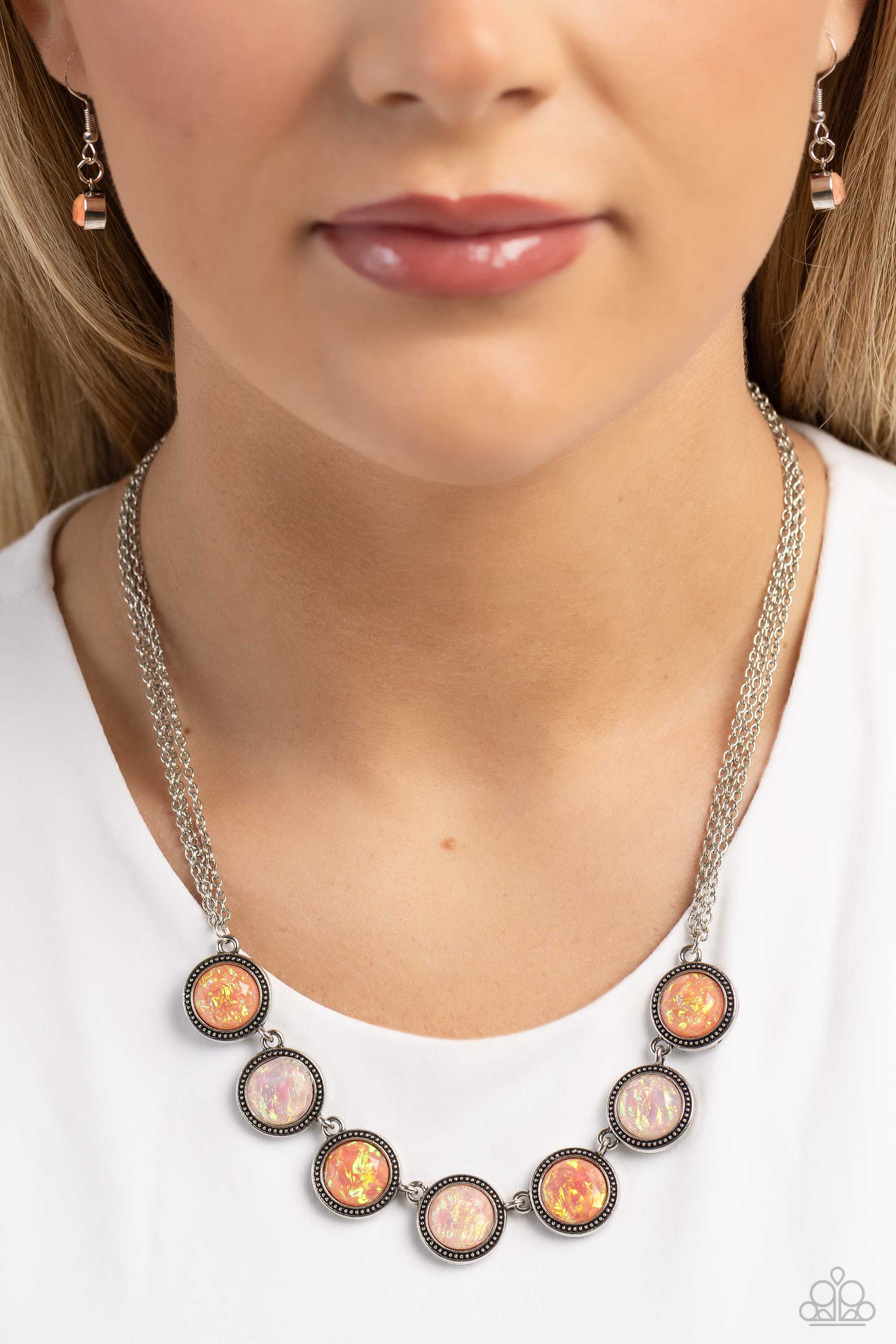 LOOKING FOR DOUBLE ORANGE-NECKLACE