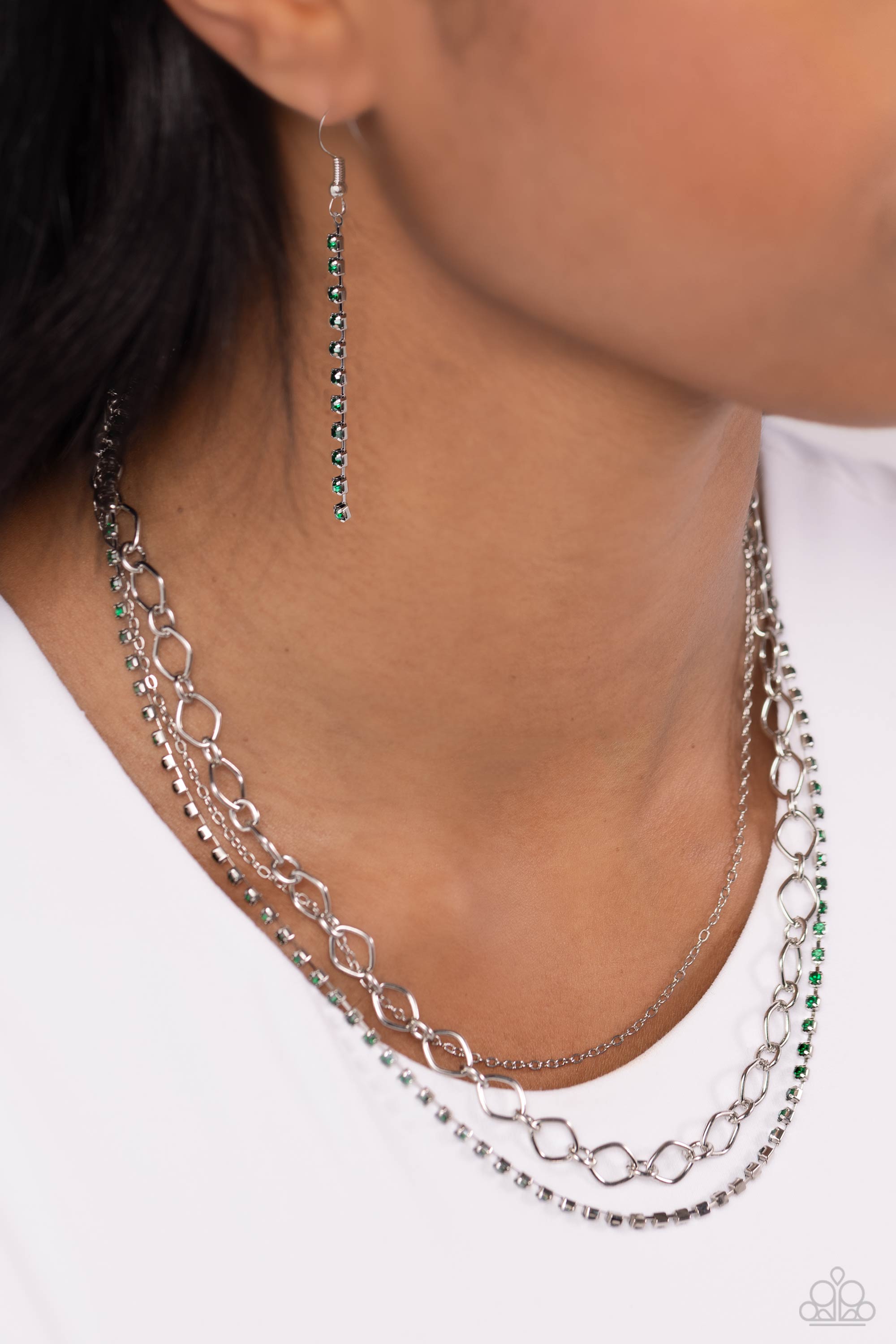 TASTEFUL TIERS GREEN-NECKLACE