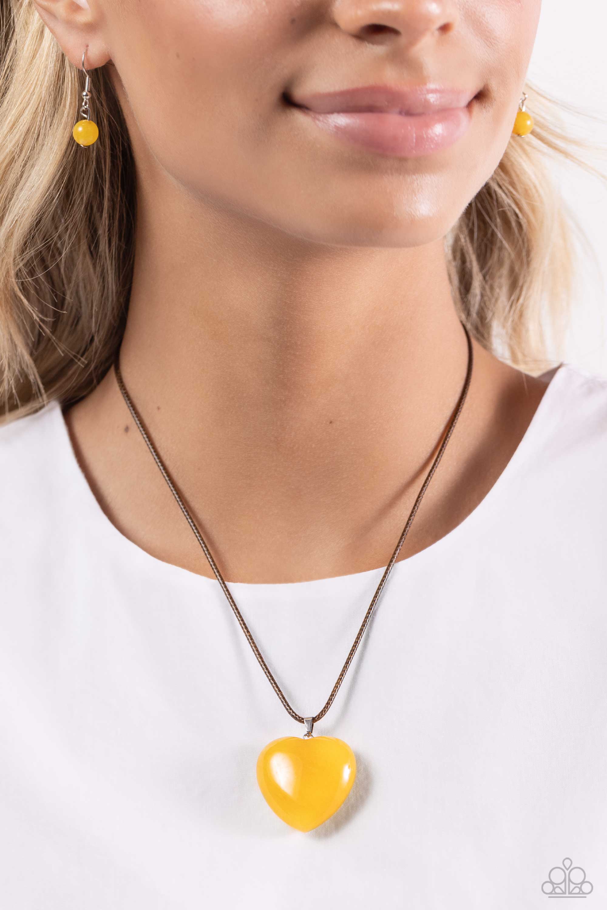 SERENE SWEETHEART YELLOW-NECKLACE