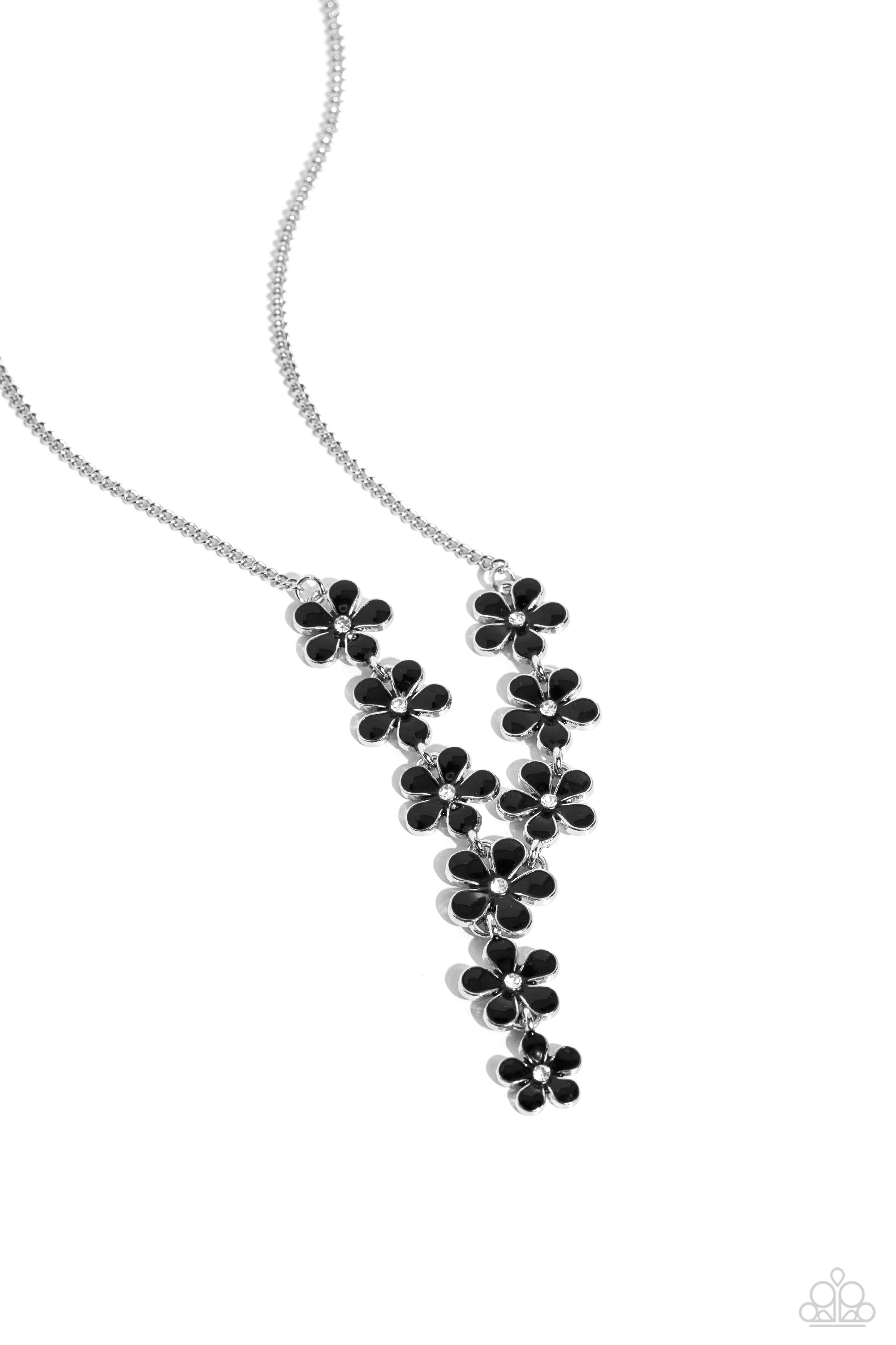 FLOWERING FEATURE BLACK-NECKLACE