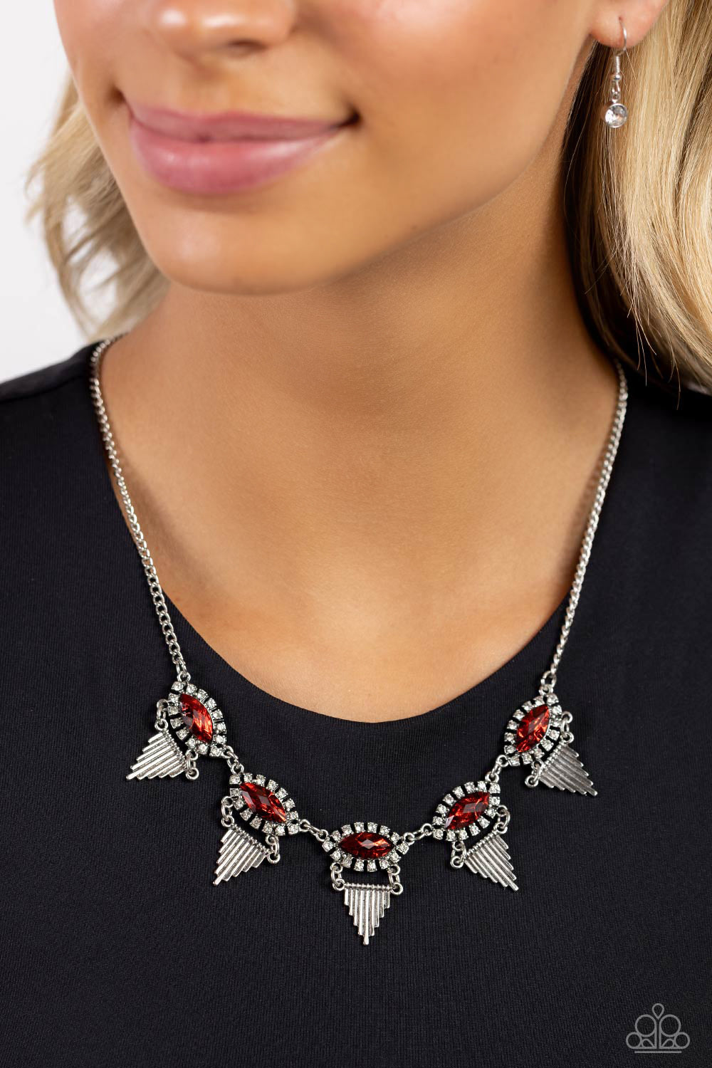 SCINTILLATING SHIMMER RED-NECKLACE