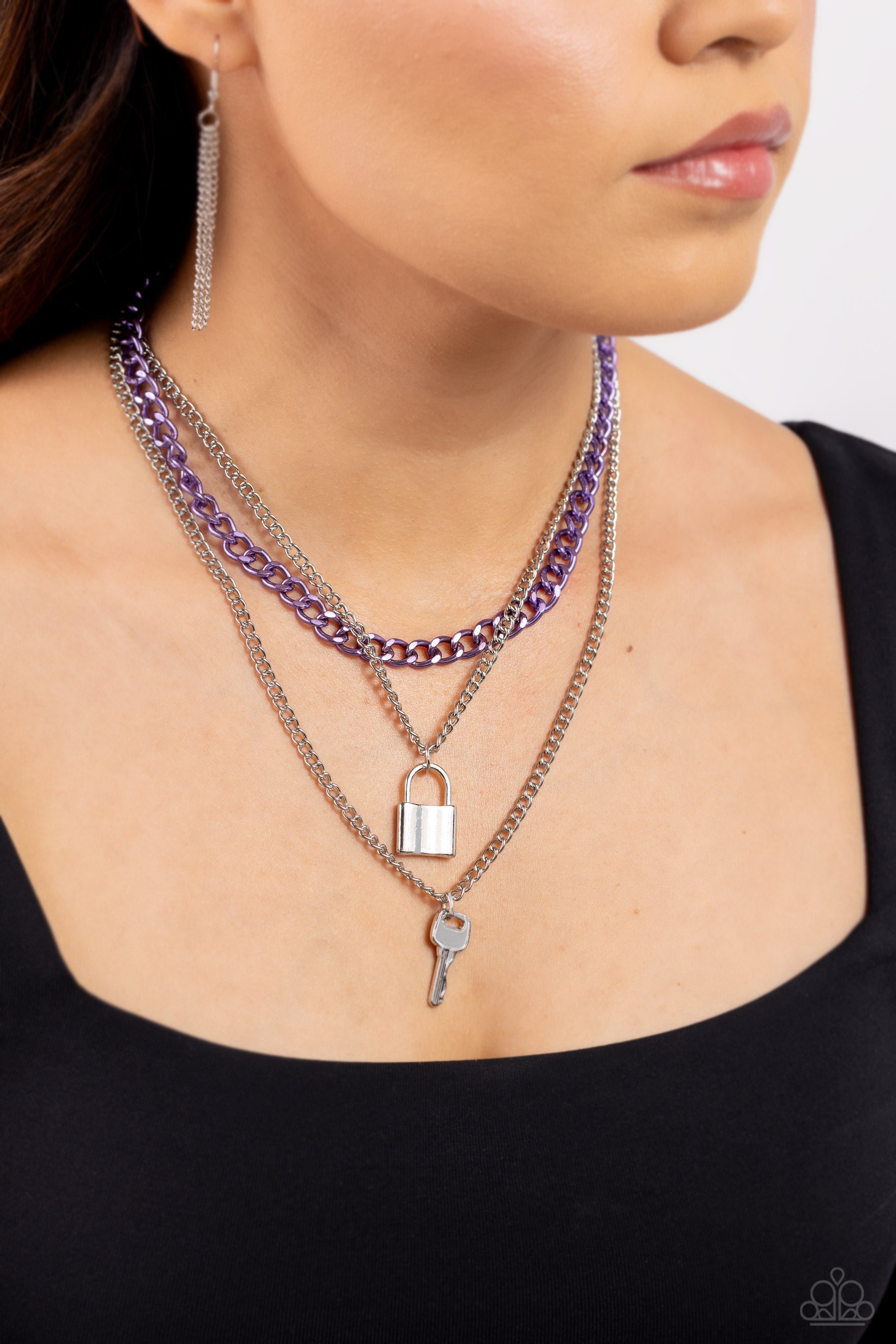 LOCKED LABOR PURPLE-NECKLACE