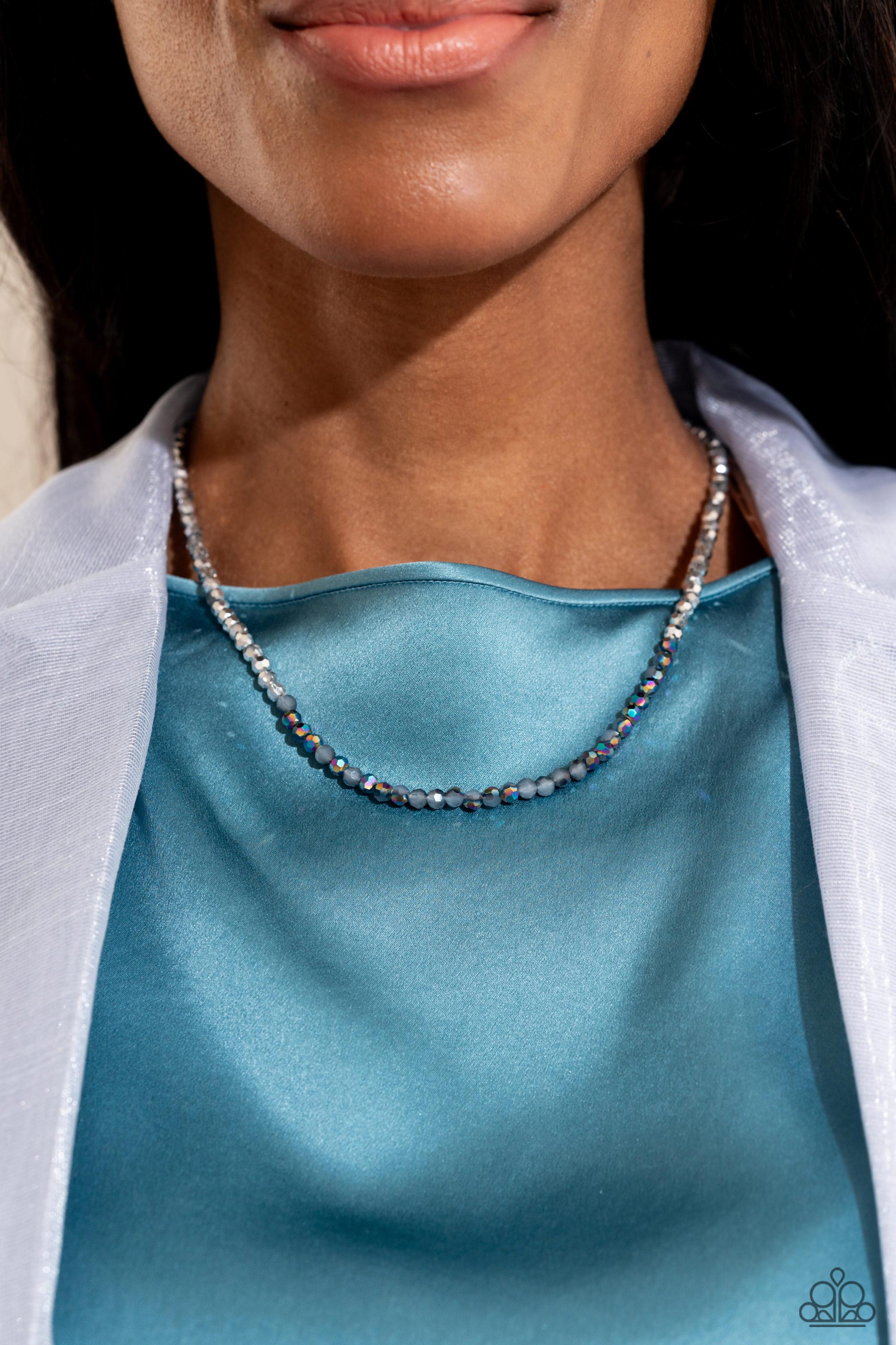 BACKSTAGE BEAUTY SILVER-NECKLACE