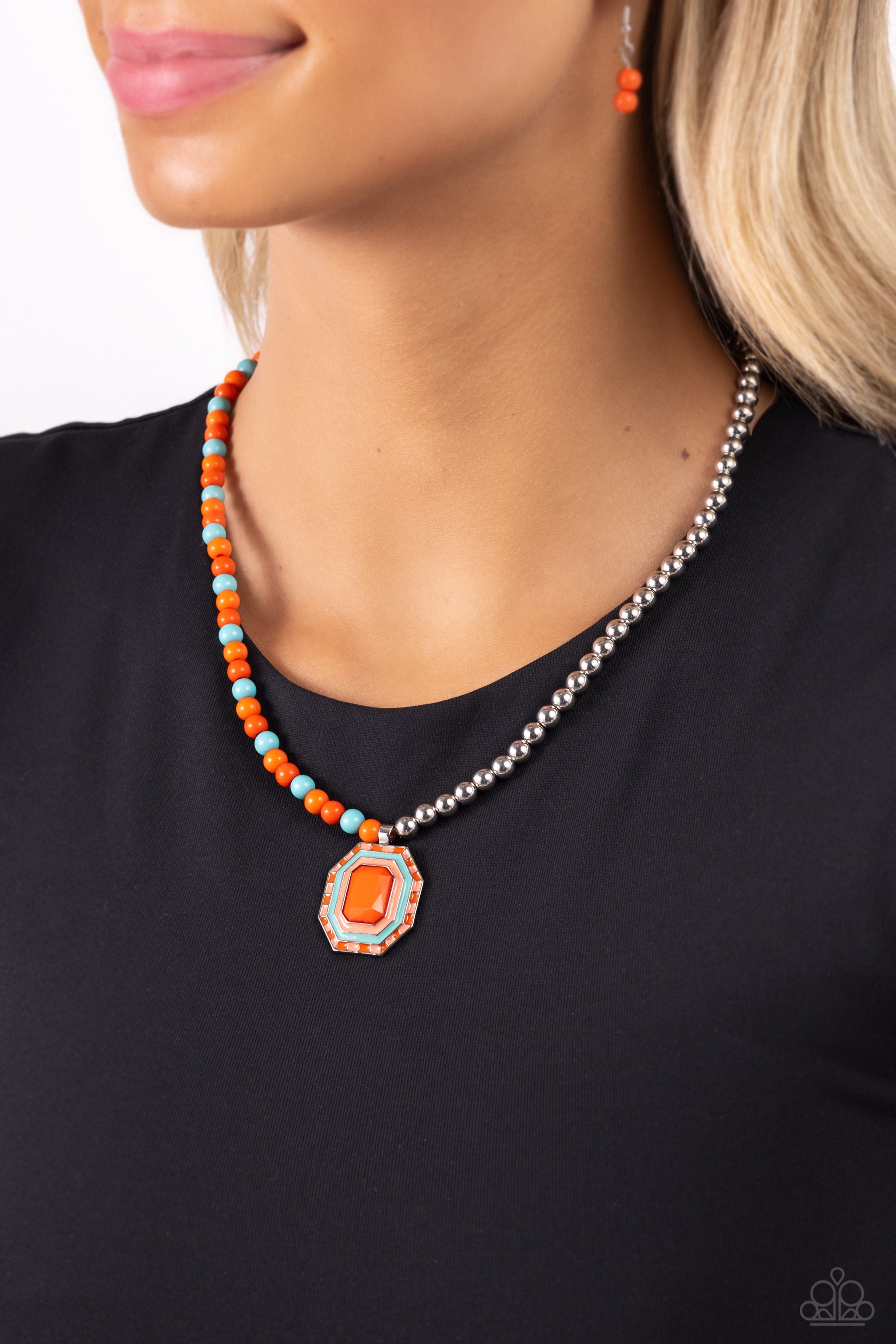 CONTRASTING CANDY ORANGE-NECKLACE