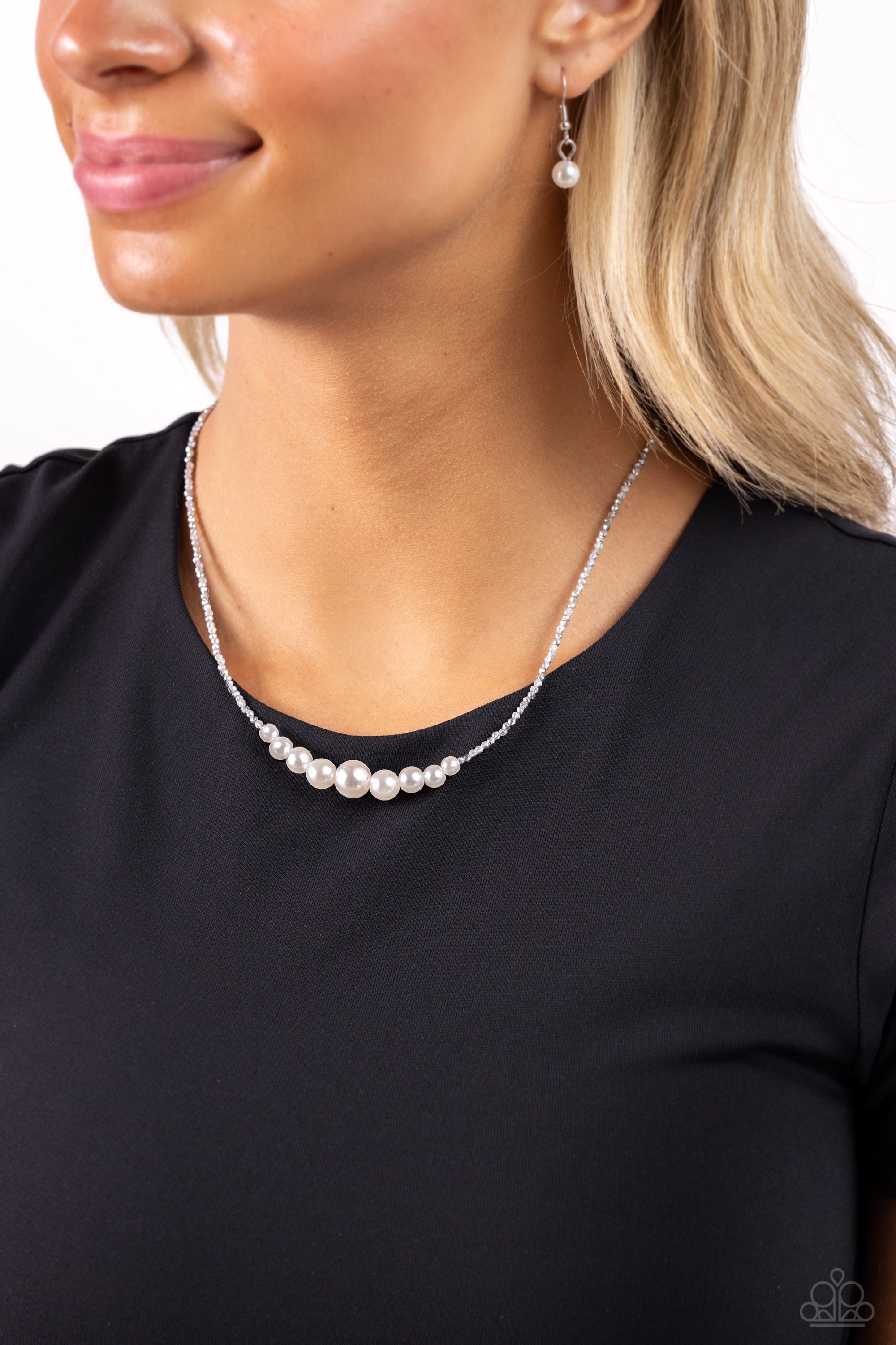 WHITE COLLAR WHIMSY SILVER-NECKLACE