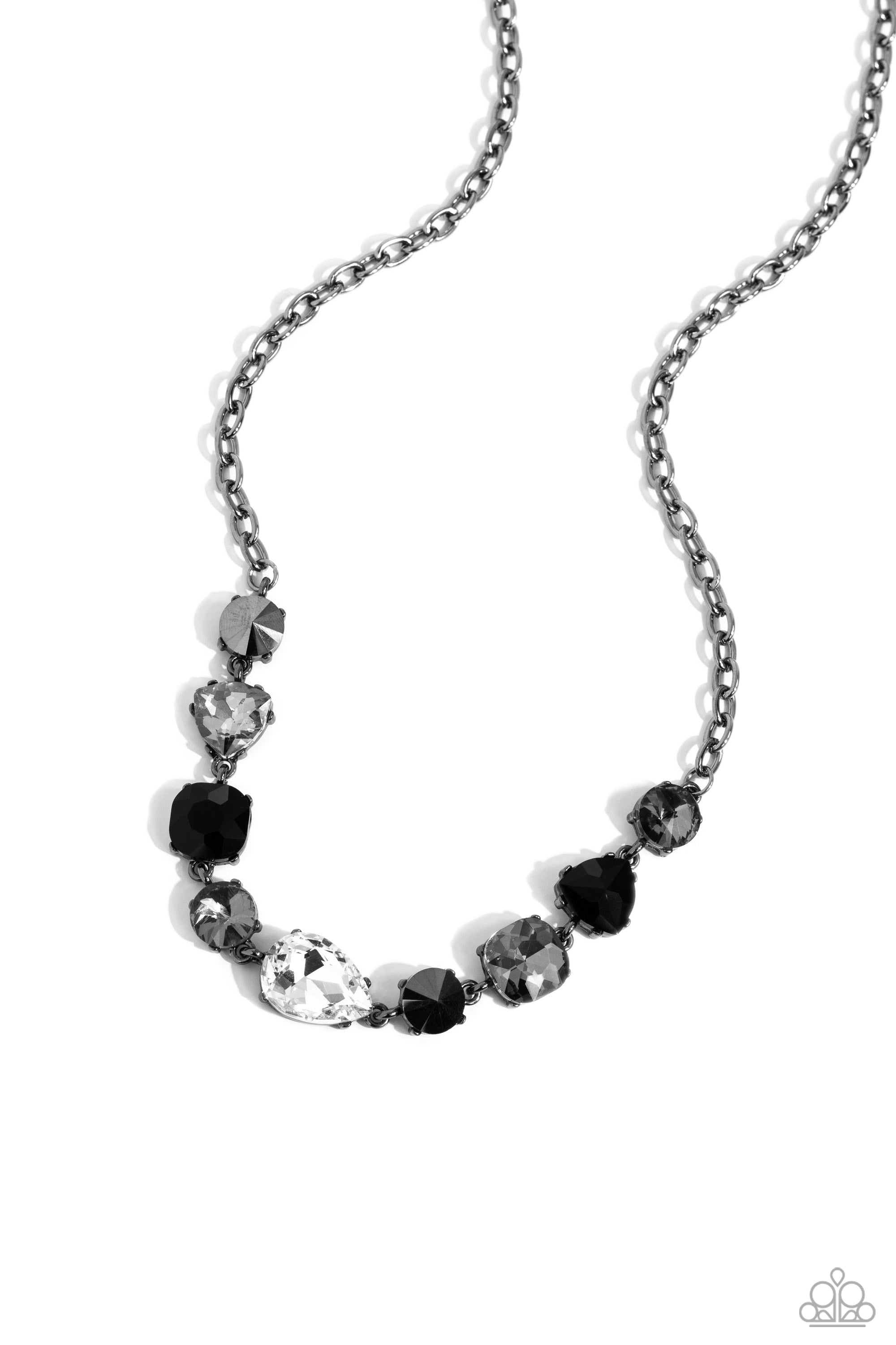 EMPHATIC EDGE BLACK-NECKLACE