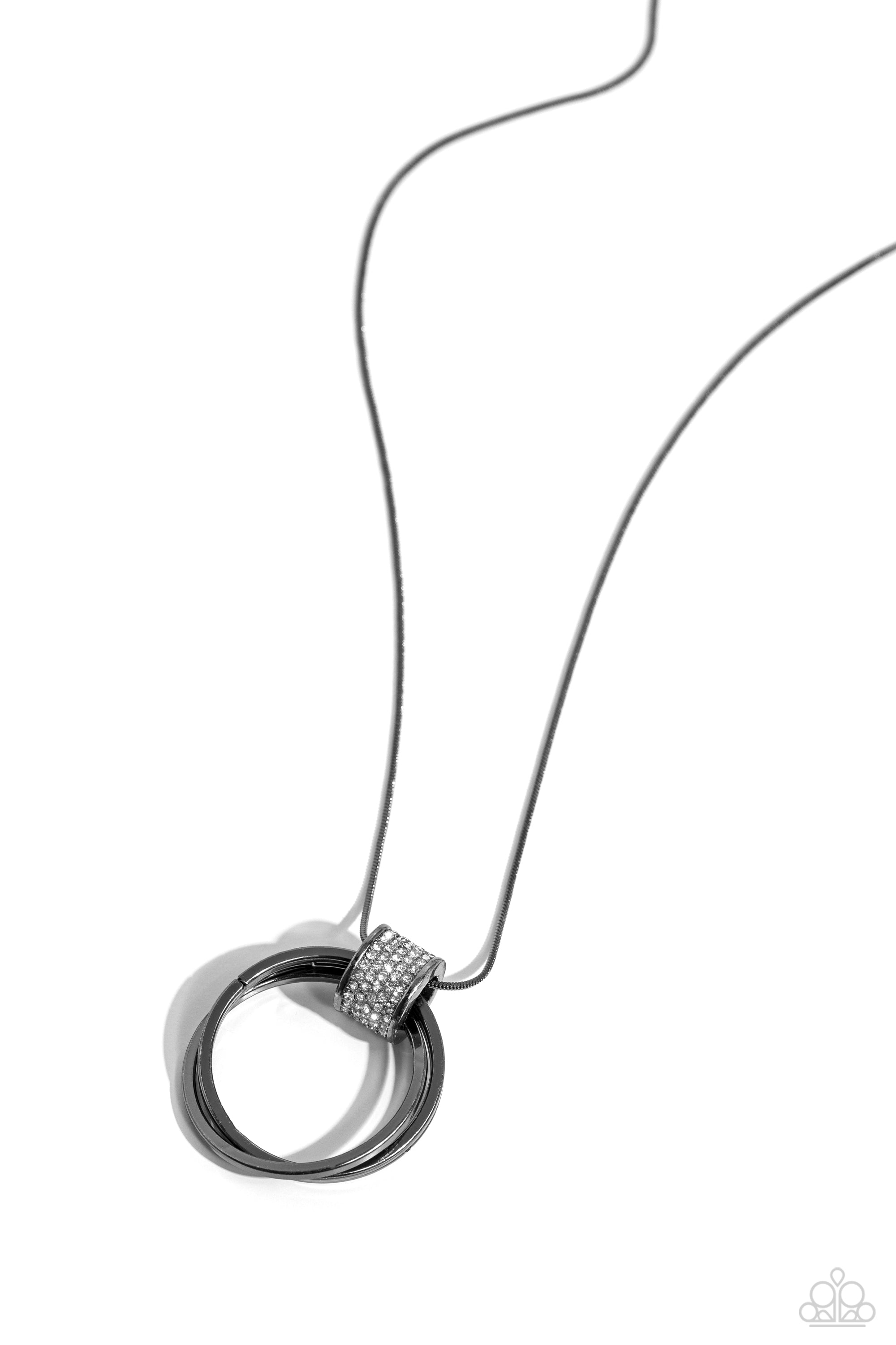 IN THE SWING OF RINGS BLACK-NECKLACE