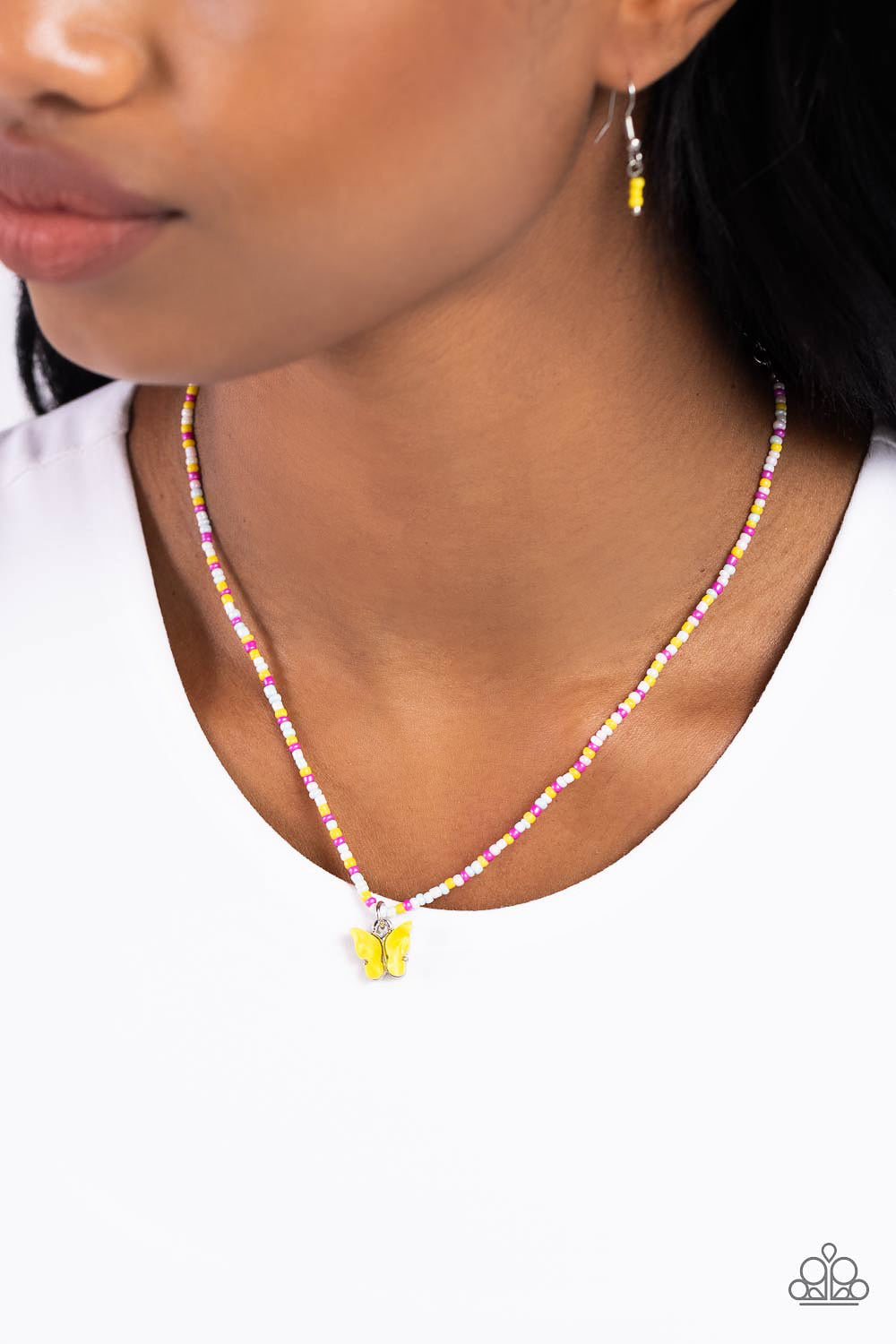 SOARING SHELL YELLOW-NECKLACE