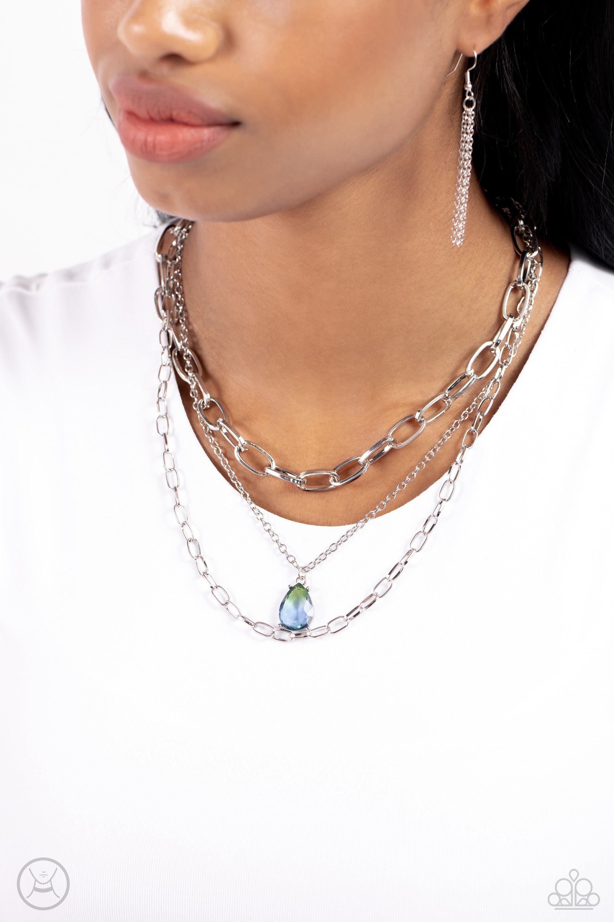 TEARDROP TIERS GREEN-NECKLACE