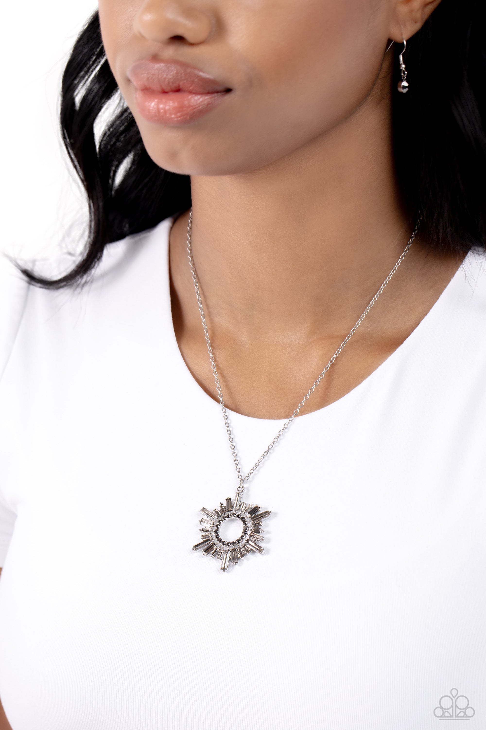 ENIGMATIC EDGE SILVER-NECKLACE