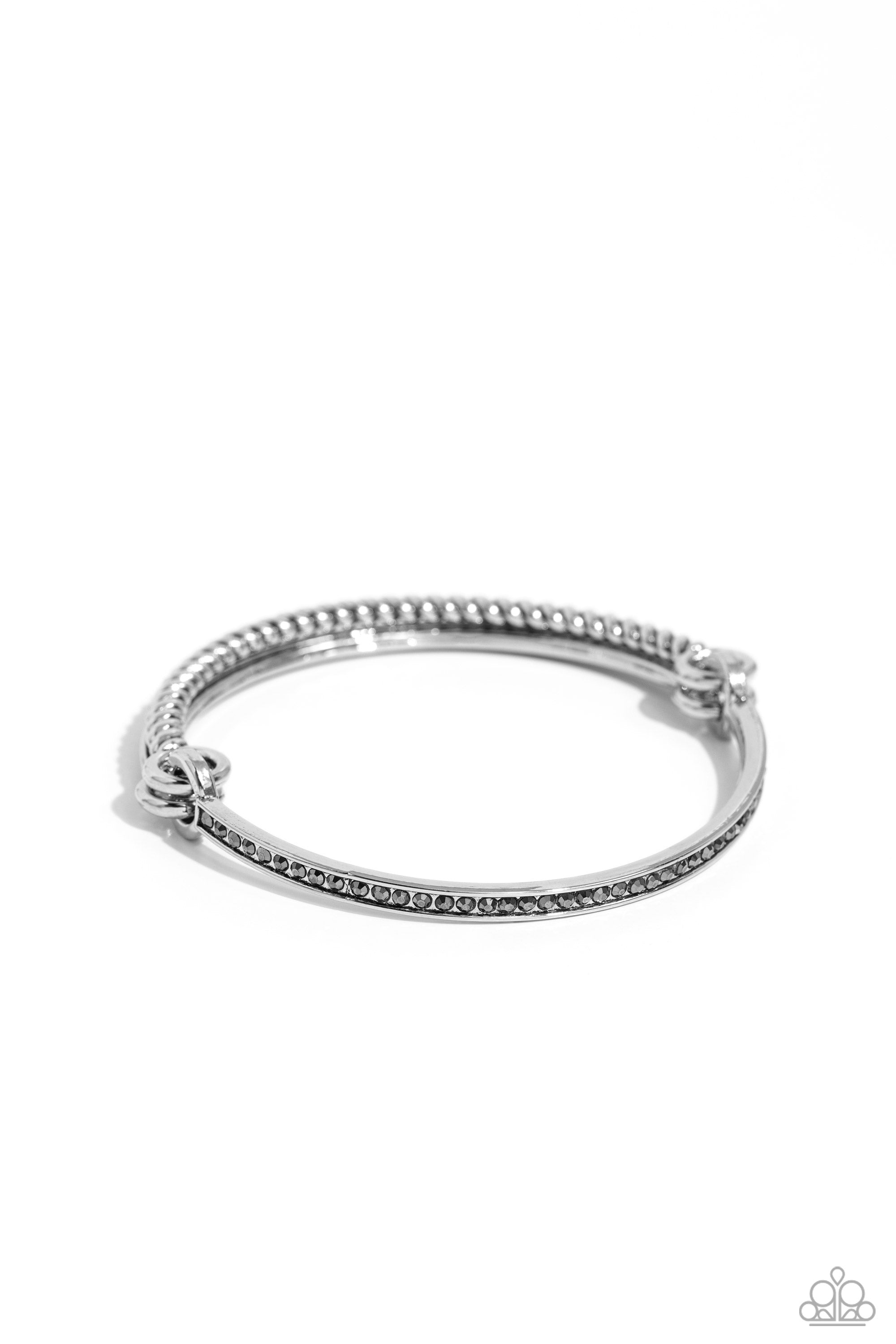 THRILLING TEXTURE SILVER-BRACELET