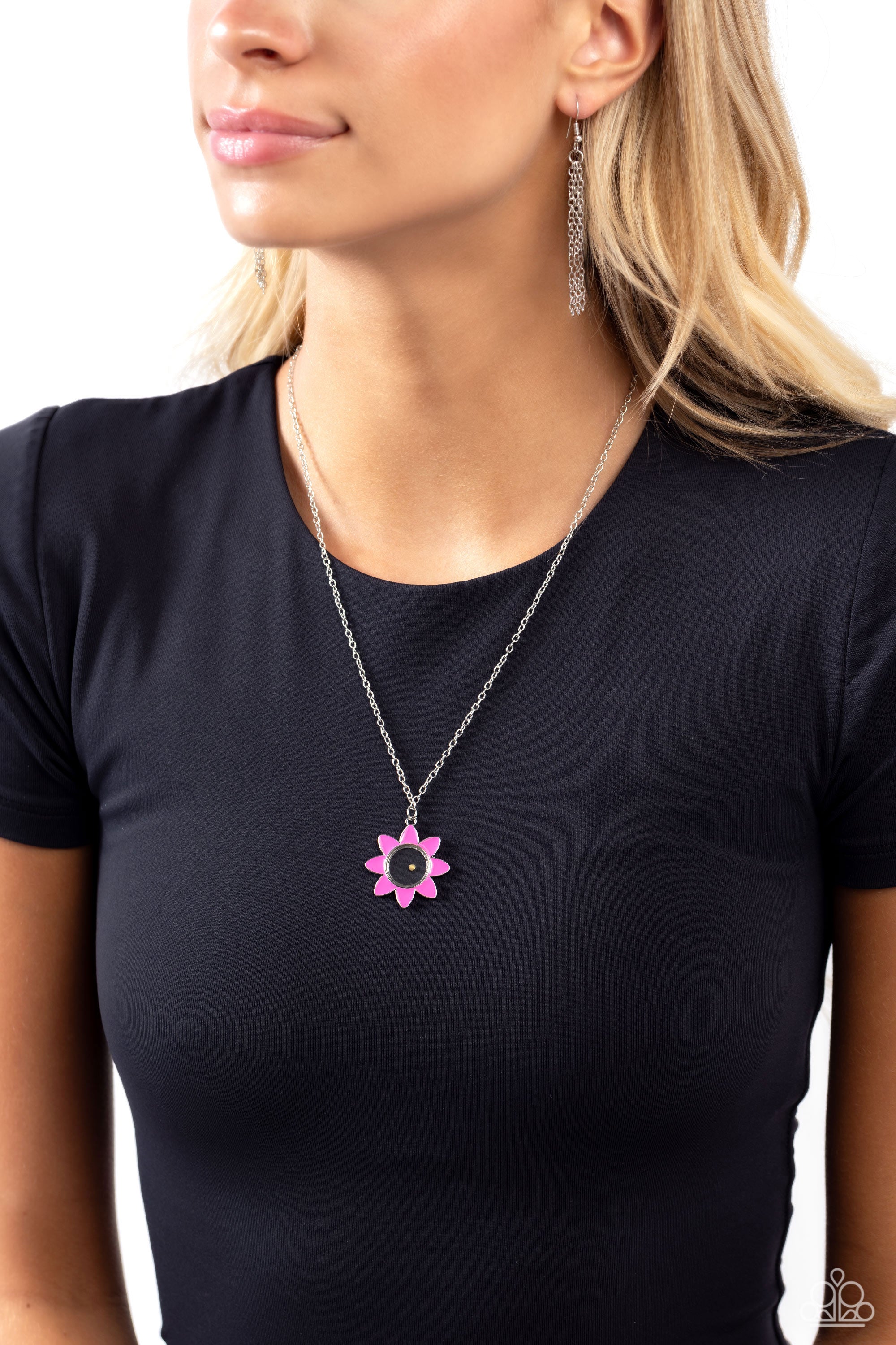 PETALS OF INSPIRATION PINK-NECKLACE