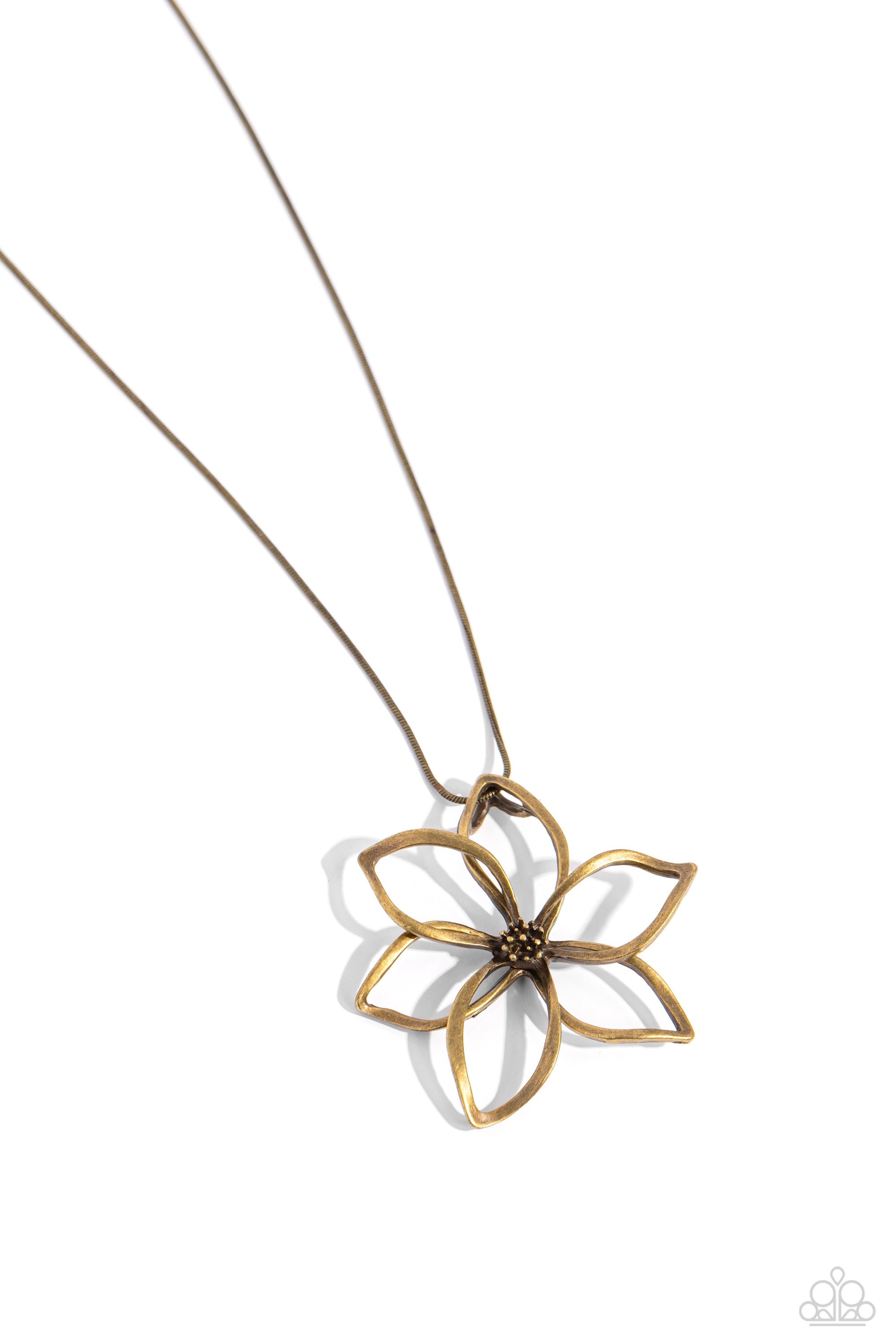 FLOWERING FAME BRASS-NECKLACE