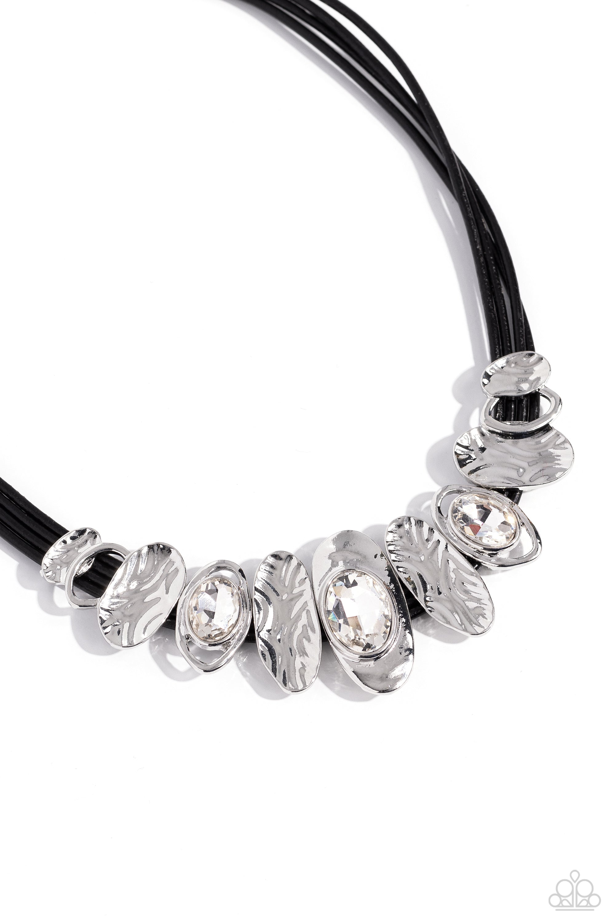 SLIDING SPLENDOR BLACK-NECKLACE