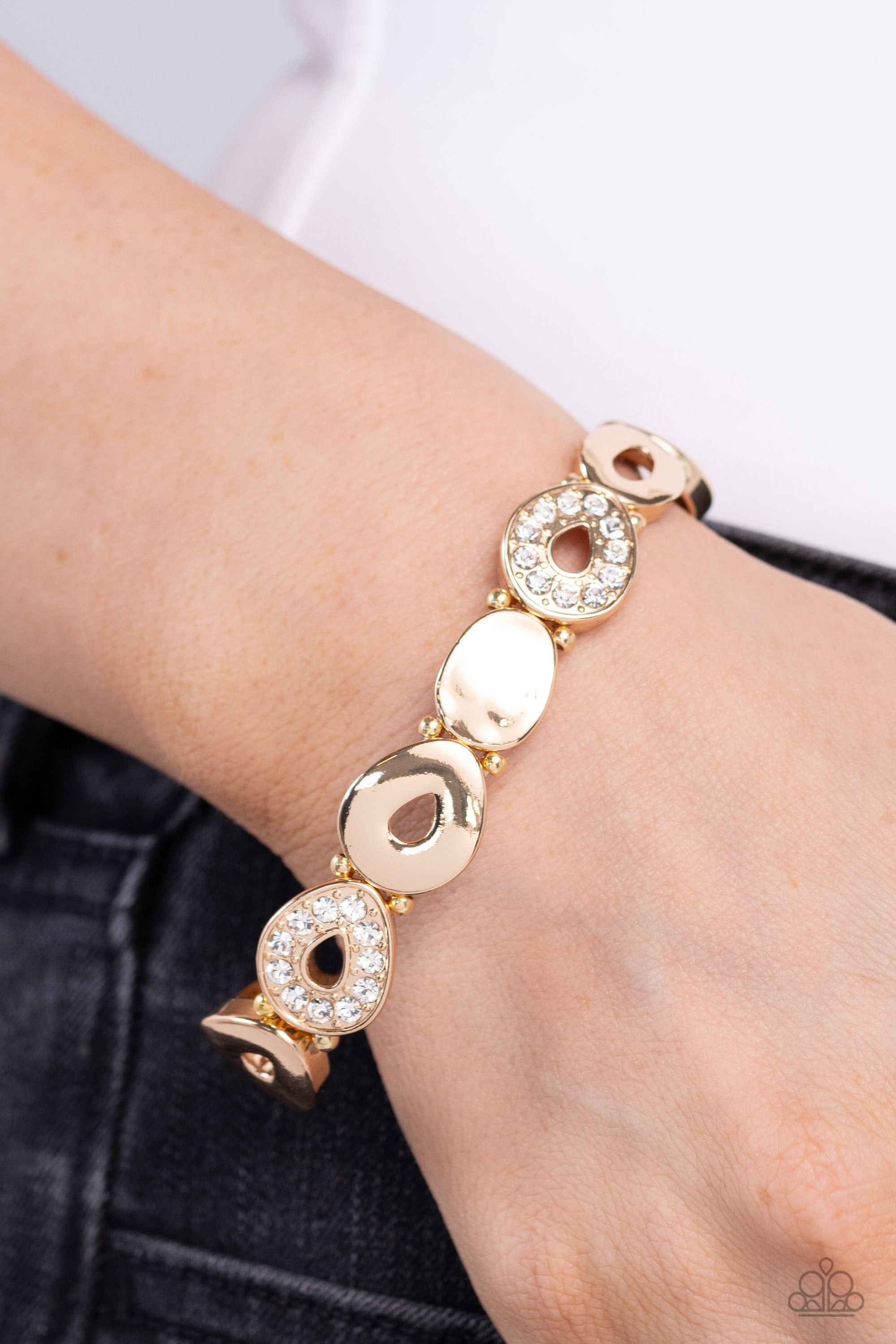 CALIBRATED CLASS GOLD-BRACELET