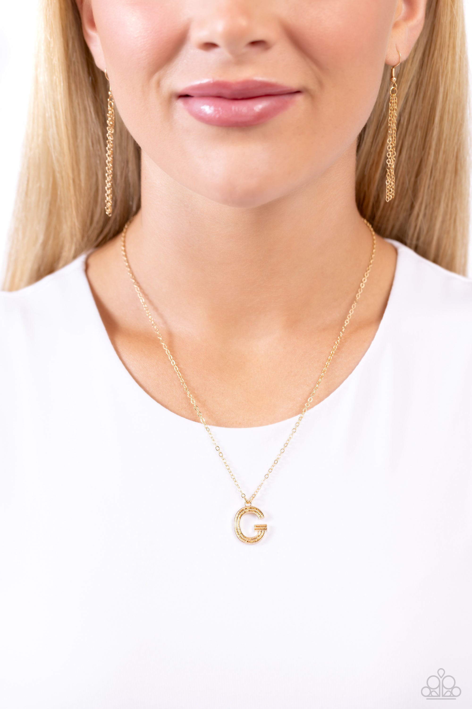 LEAVE YOUR INITIALS GOLD G-NECKLACE