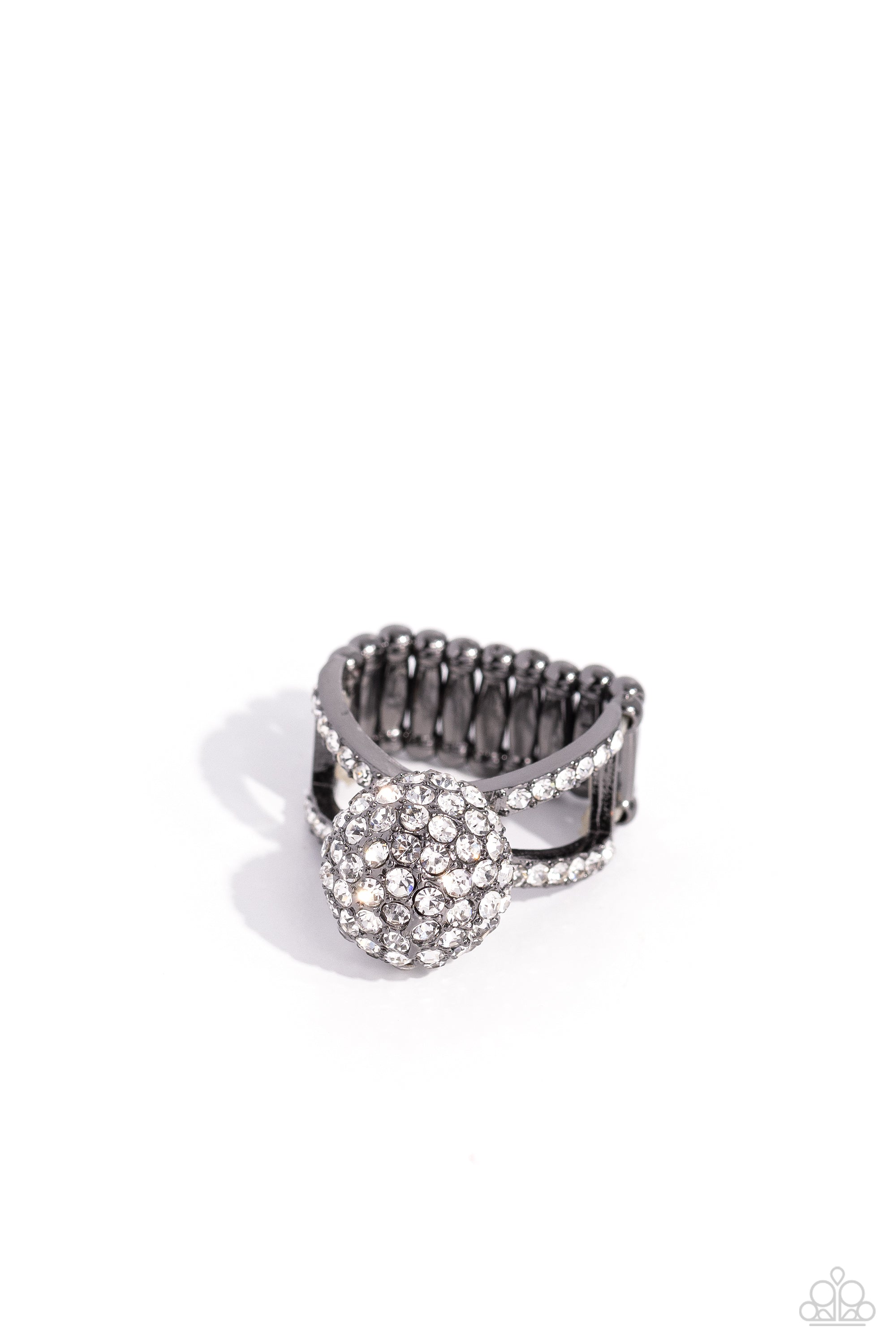 POLISHED PAGEANT BLACK-RING