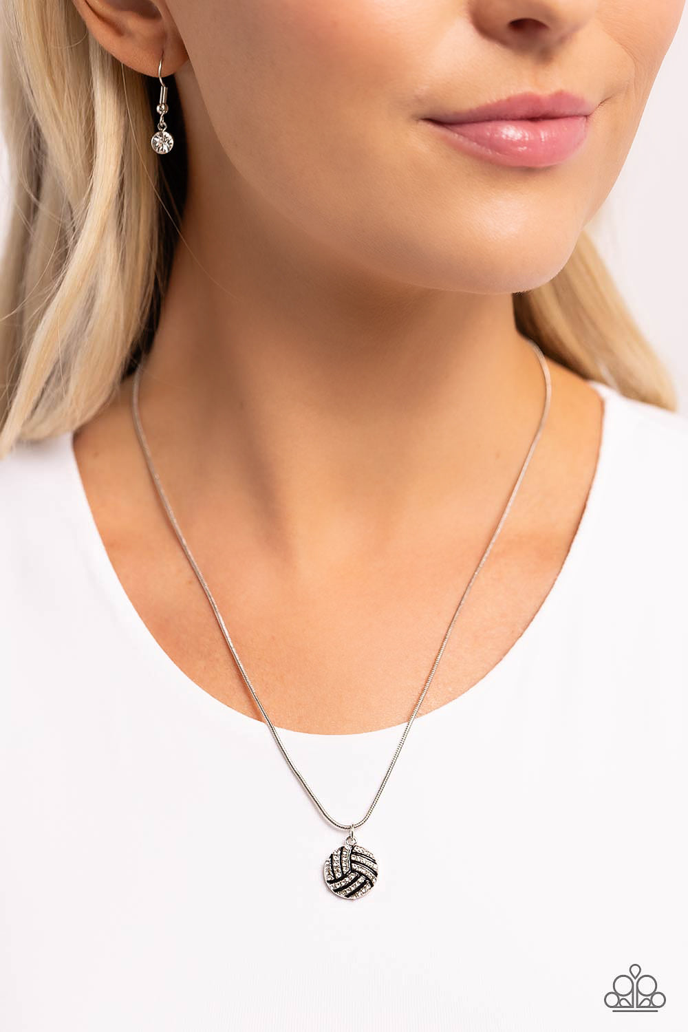 BUMP, SET, SHIMMER! WHITE-NECKLACE