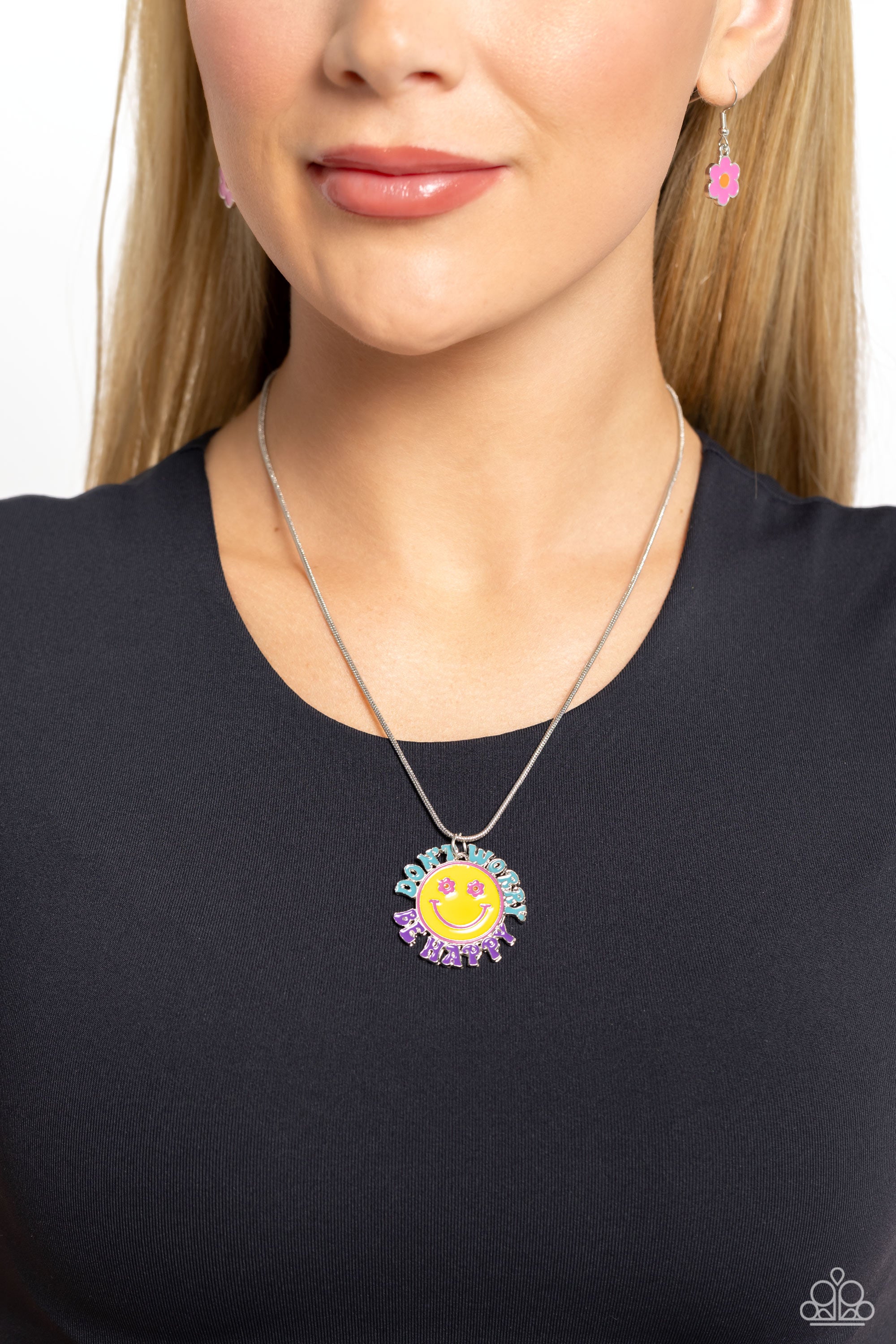 DONT WORRY, STAY HAPPY MULTI-NECKLACE