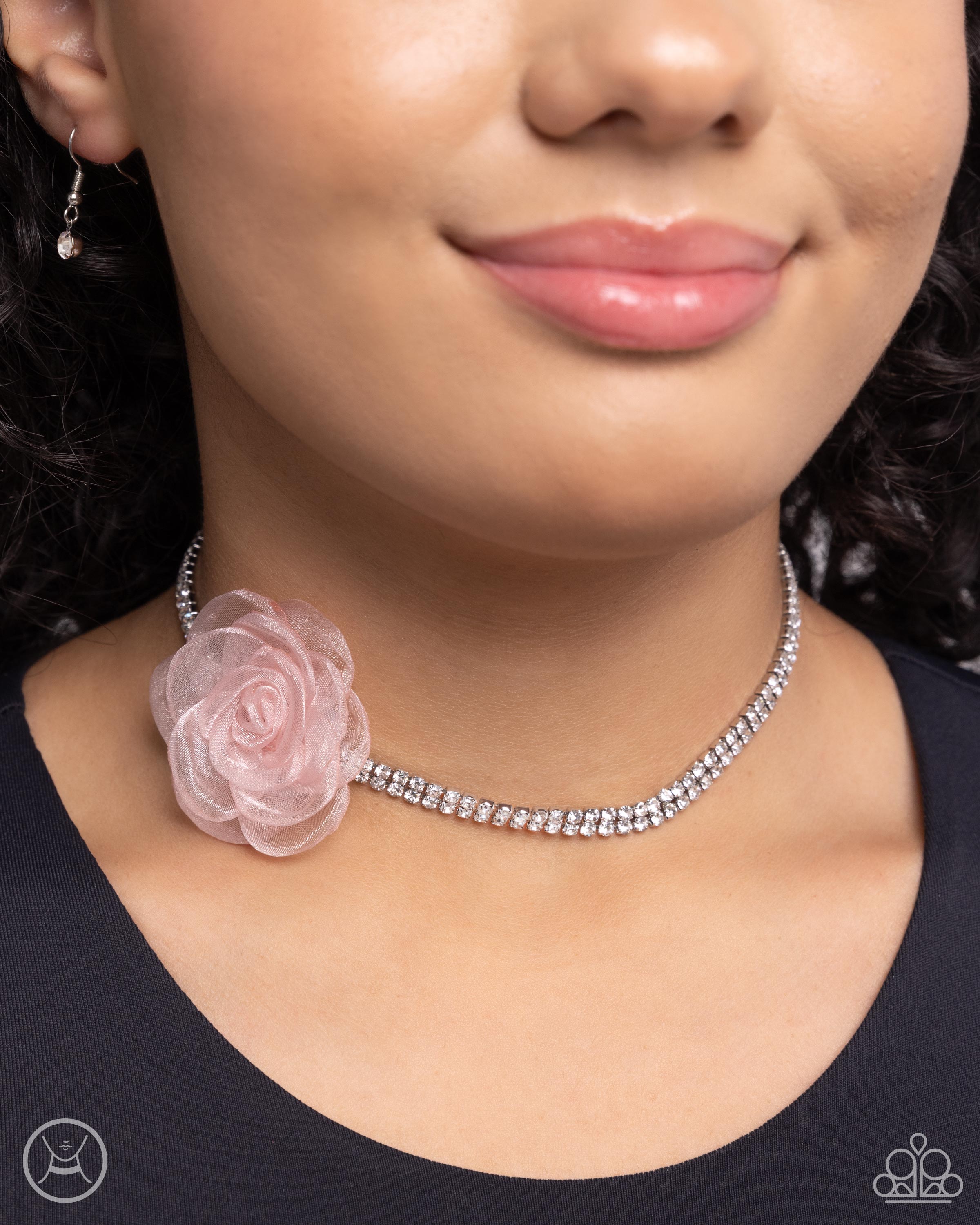 ROSY RANGE PINK-NECKLACE