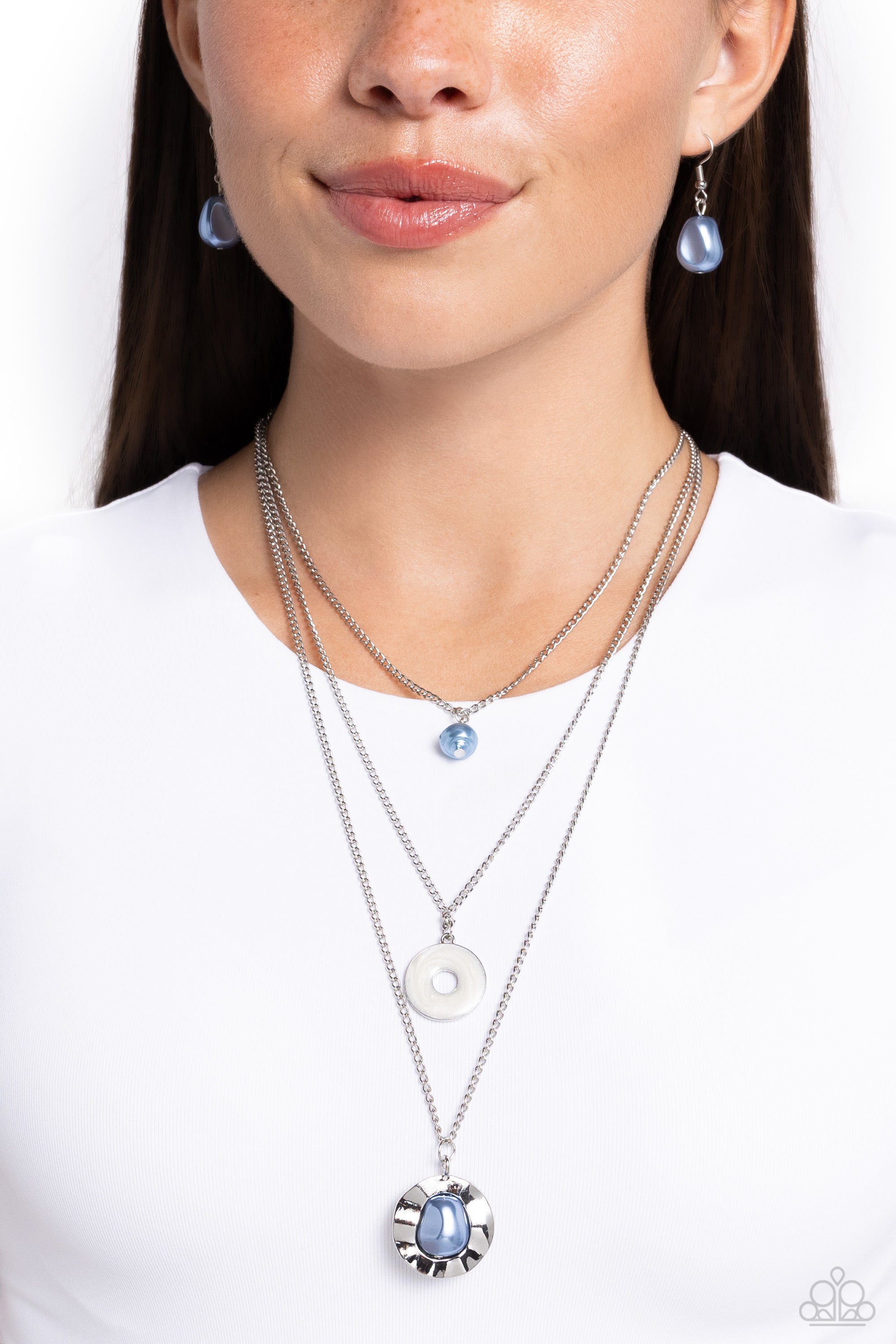 REFINED REACTION BLUE-NECKLACE