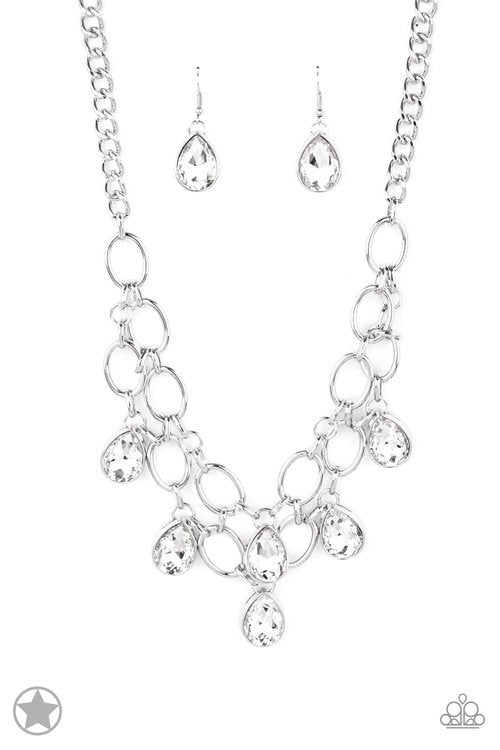 SHOW STOPPING SHIMMER WHITE-NECKLACE